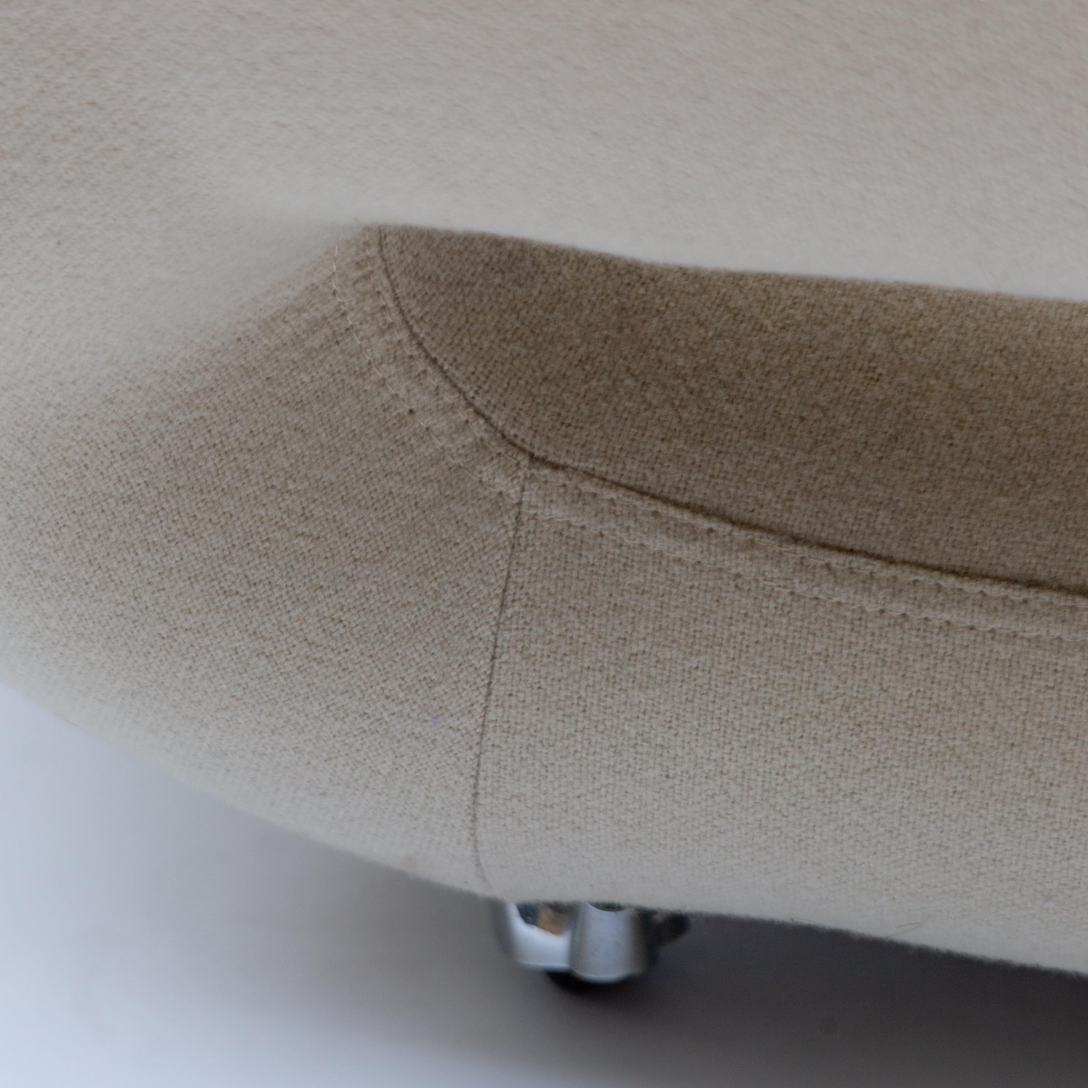 Geoffrey Harcourt's ikonische 1970er Cleopatra Chaise Lounge von Artifort (Niederländisch) im Angebot
