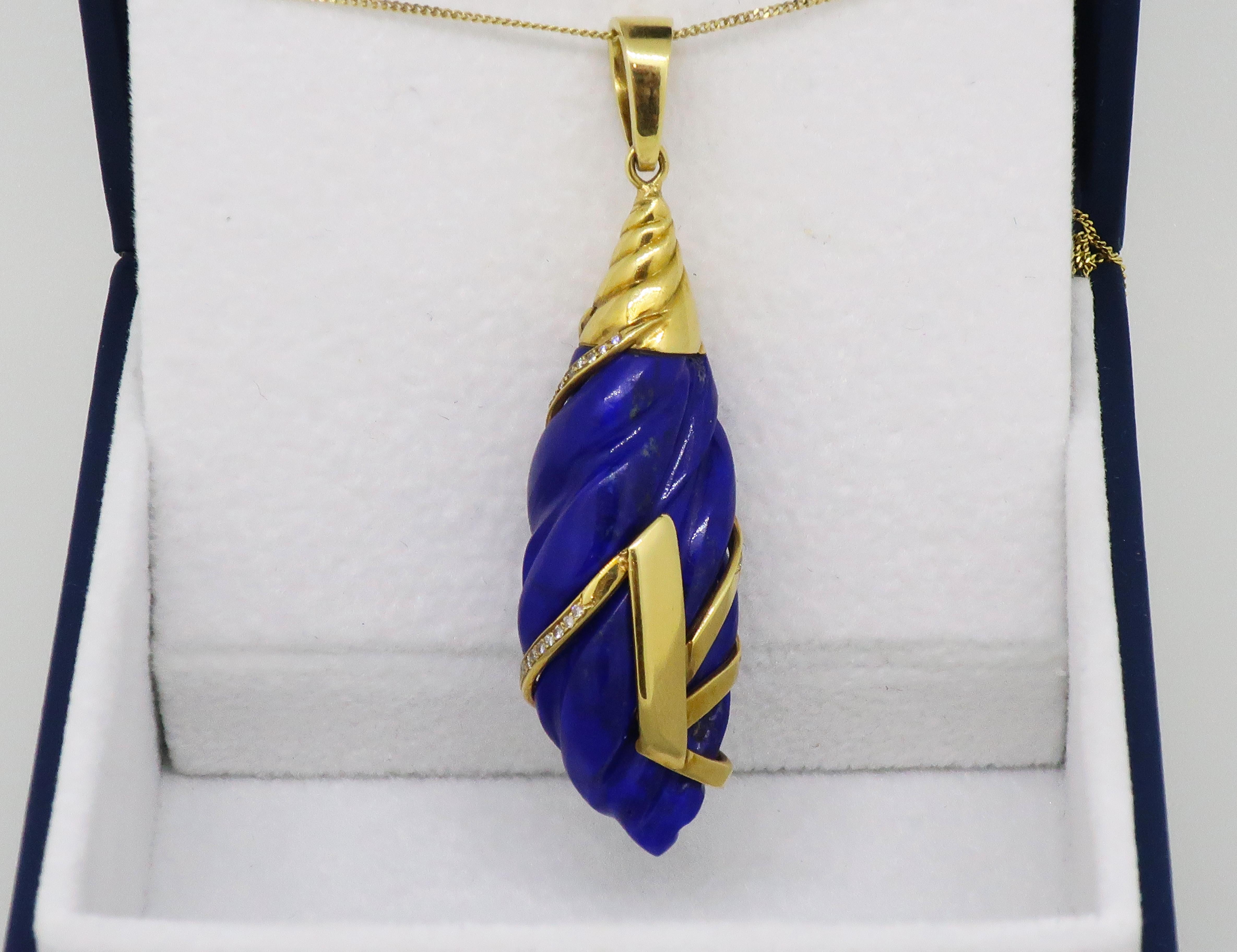 Geoffrey Rowlandson Lapis Lazuli & Diamond Pendant Yellow Gold In Good Condition For Sale In East Grinstead, GB
