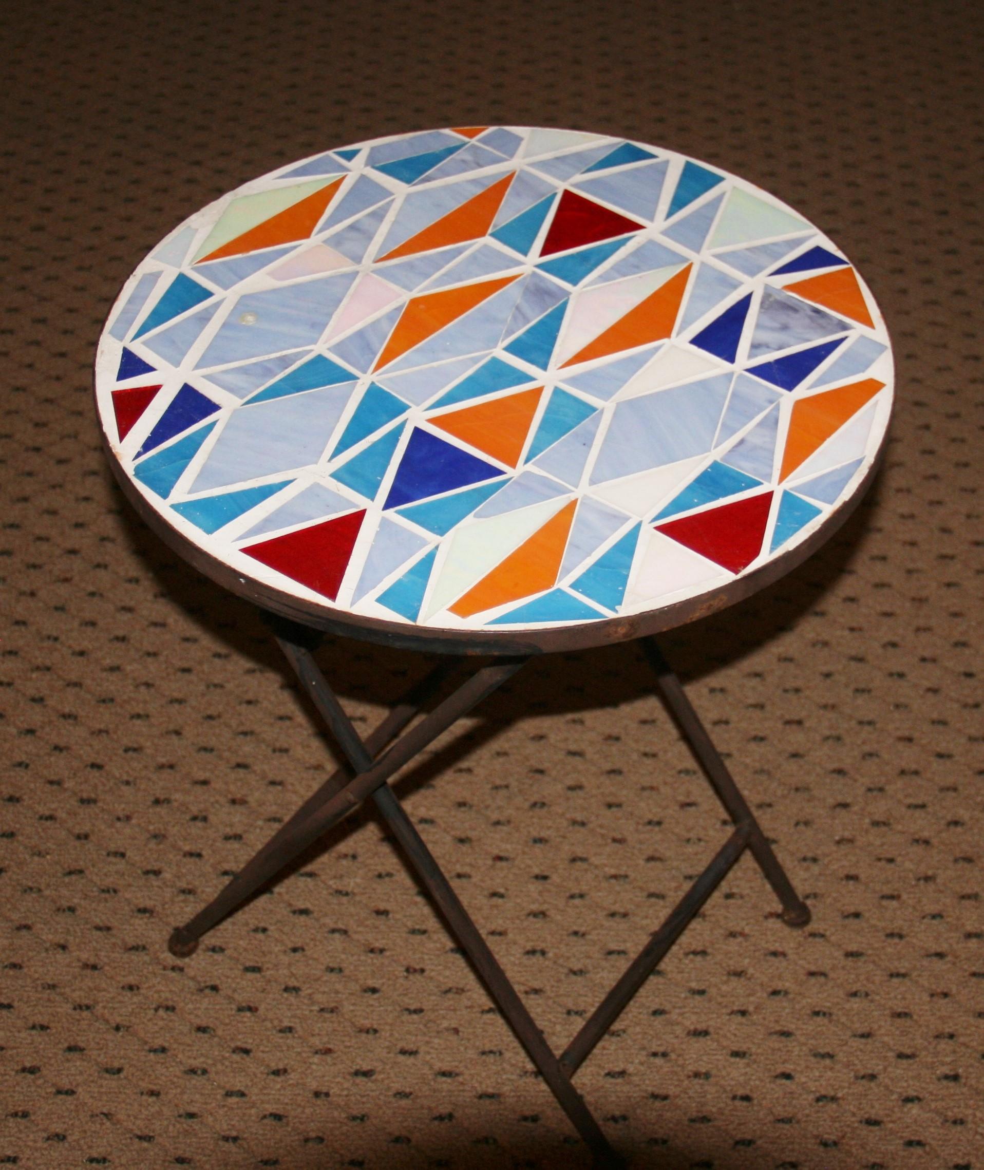 1884 Geometric multi colored ceramic foldable garden table