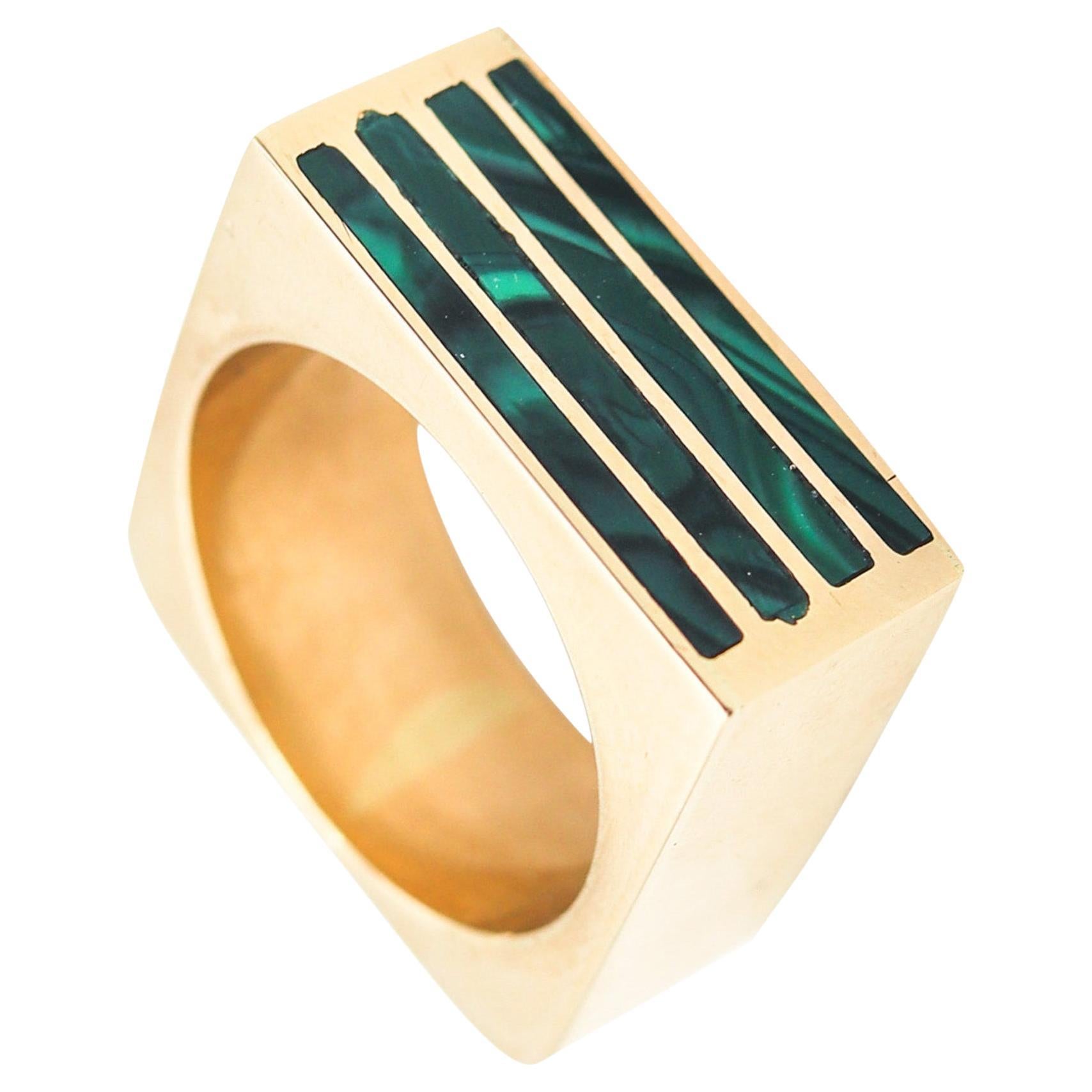 Geometrischer quadratischer modernistischer Ring aus 18 Karat Gelbgold mit Intarsien aus Malachit, 1970