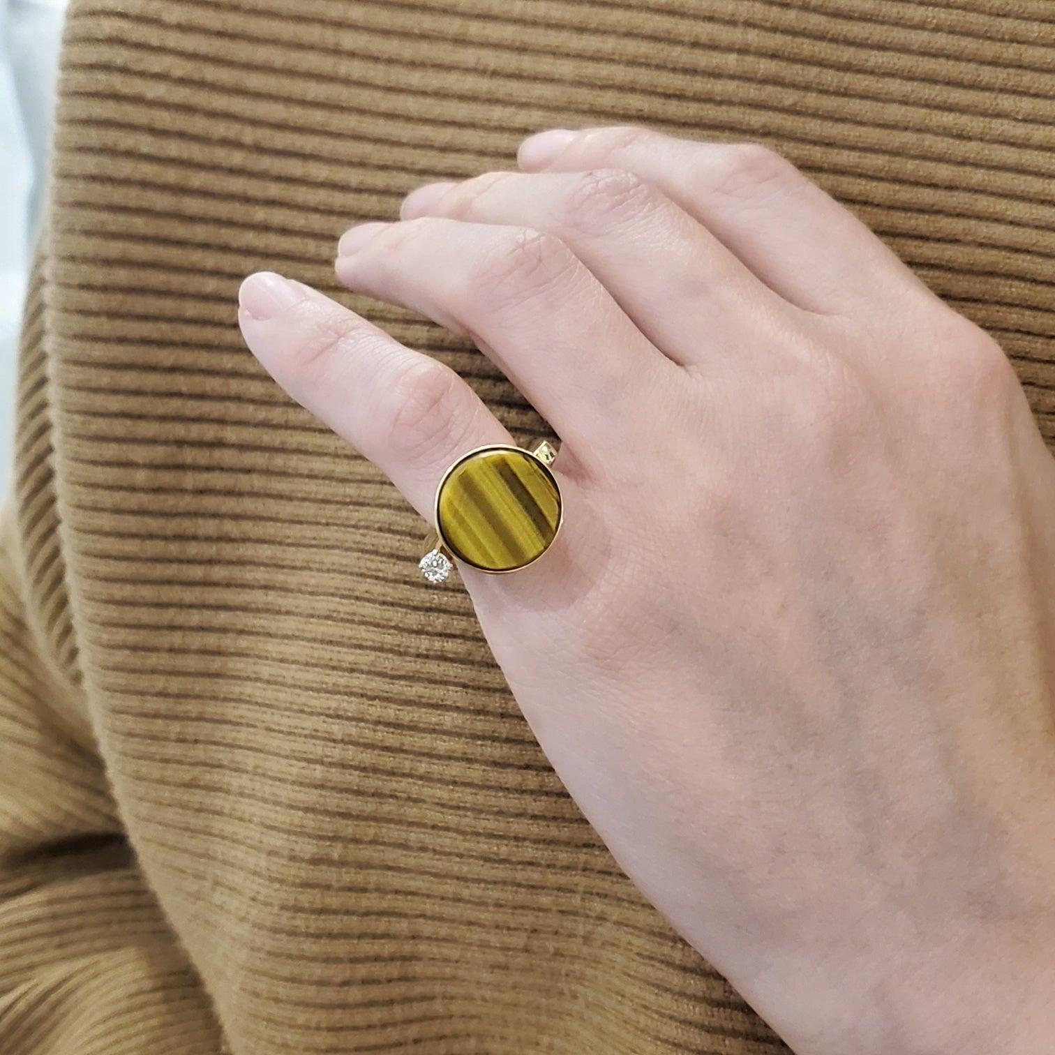 Women's GEOMETRIC 1970 Retro Modernist Sculptural Ring 14Kt Gold, Tiger Quartz & Diamond For Sale