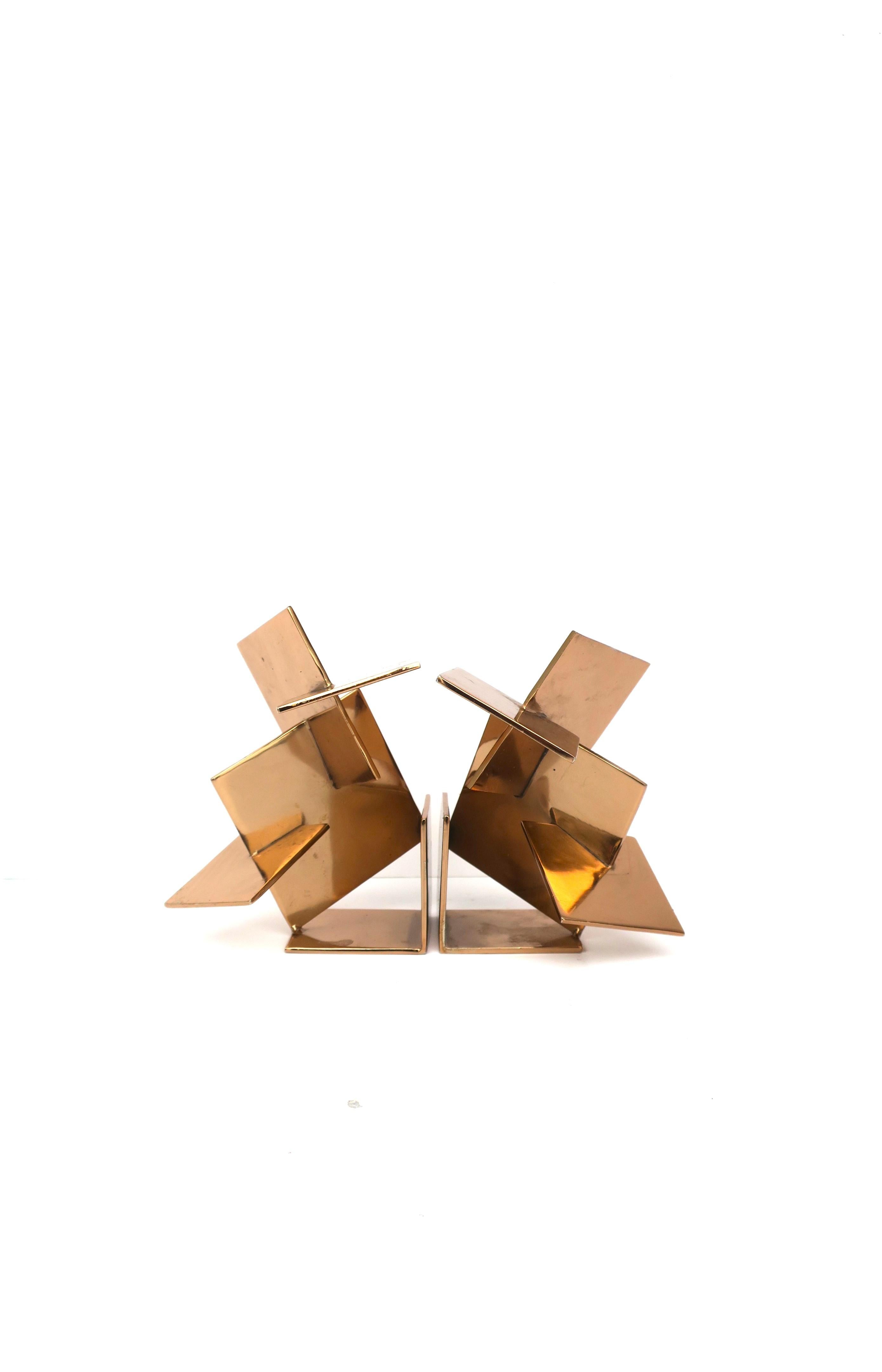Metal Geometric Abstract Bookends, Pair For Sale 2