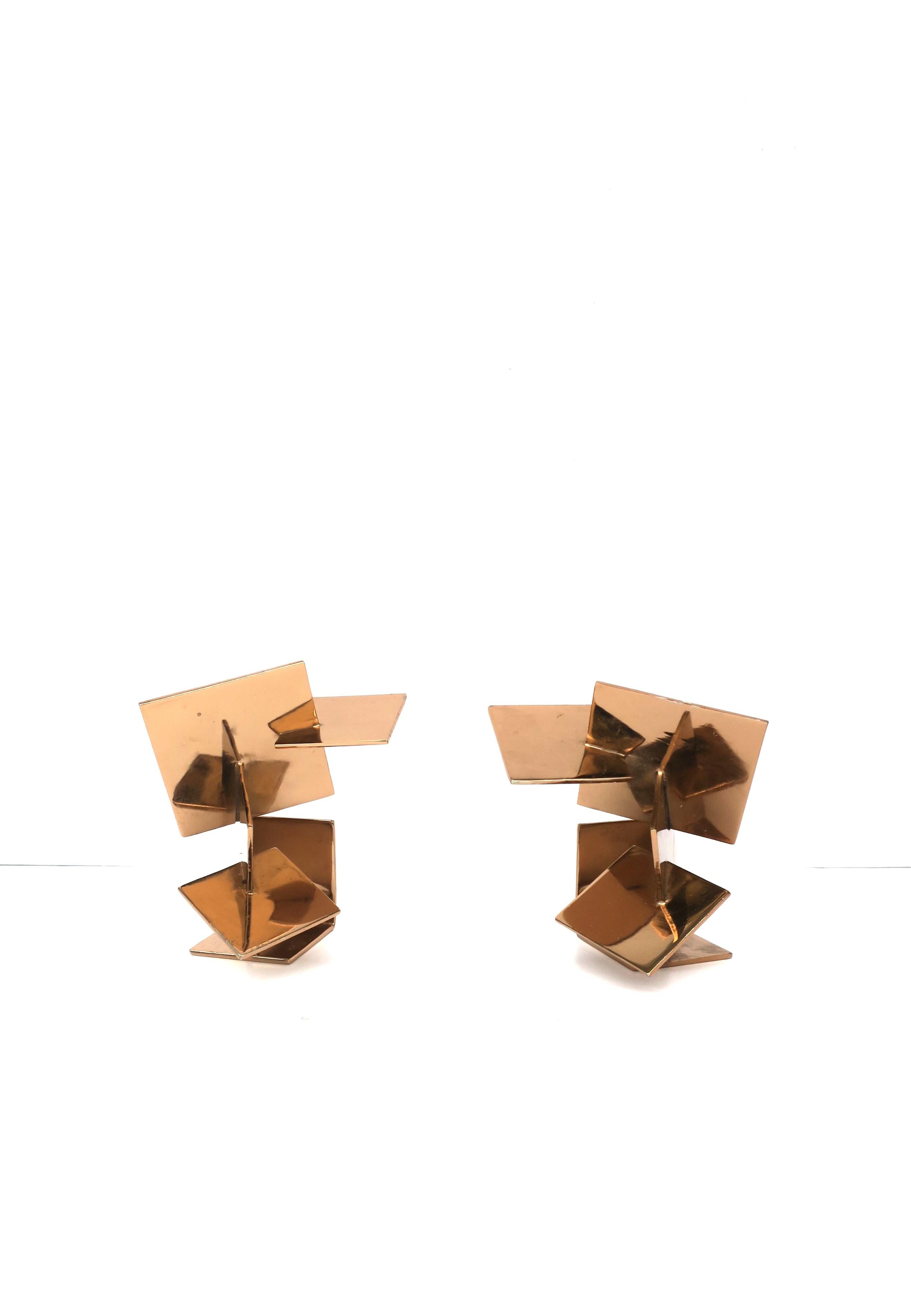 Metal Geometric Abstract Bookends, Pair For Sale 3
