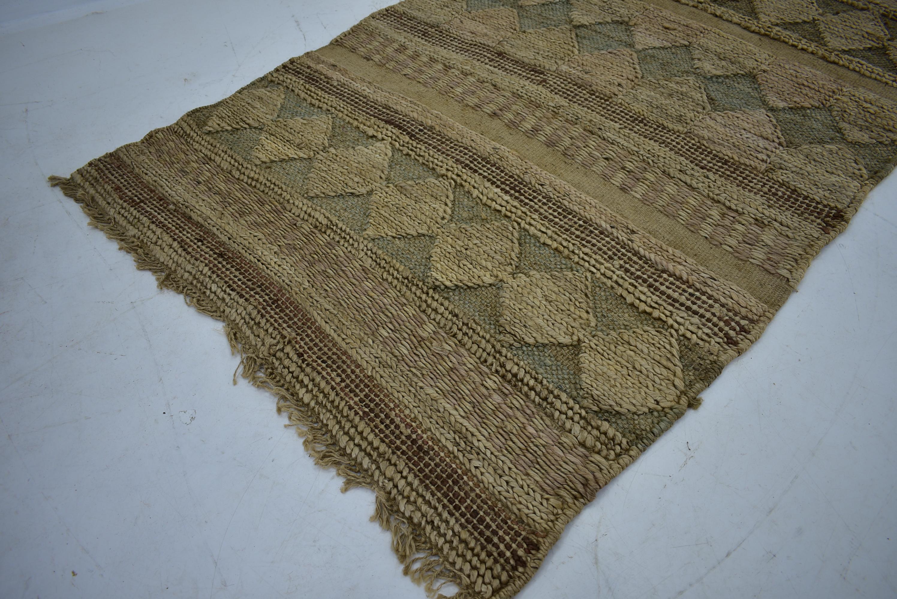 Geometric Abstract Design Carpet / Rug, 1950s For Sale 3