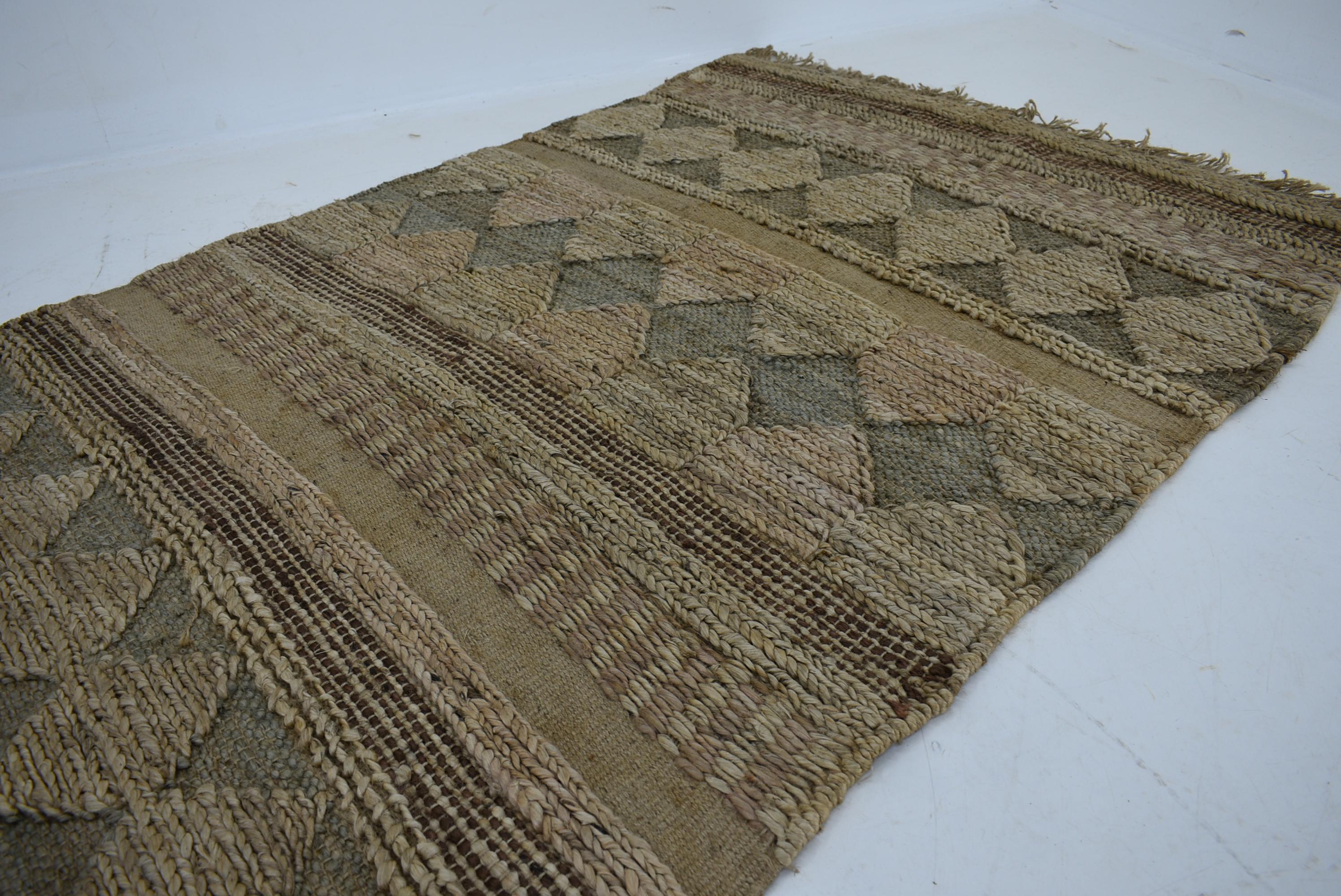 Geometrischer Teppich / Teppich im abstrakten Design, 1950er-Jahre (Mitte des 20. Jahrhunderts) im Angebot