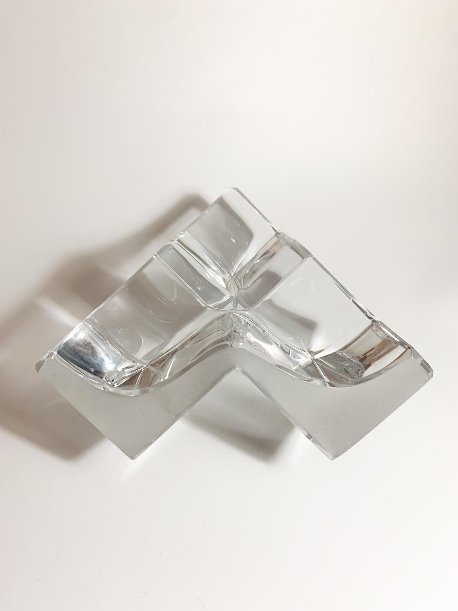 Mid-Century Modern Geometric Abstract Sculpture in Transparent Crystal by Daum from the, 70s