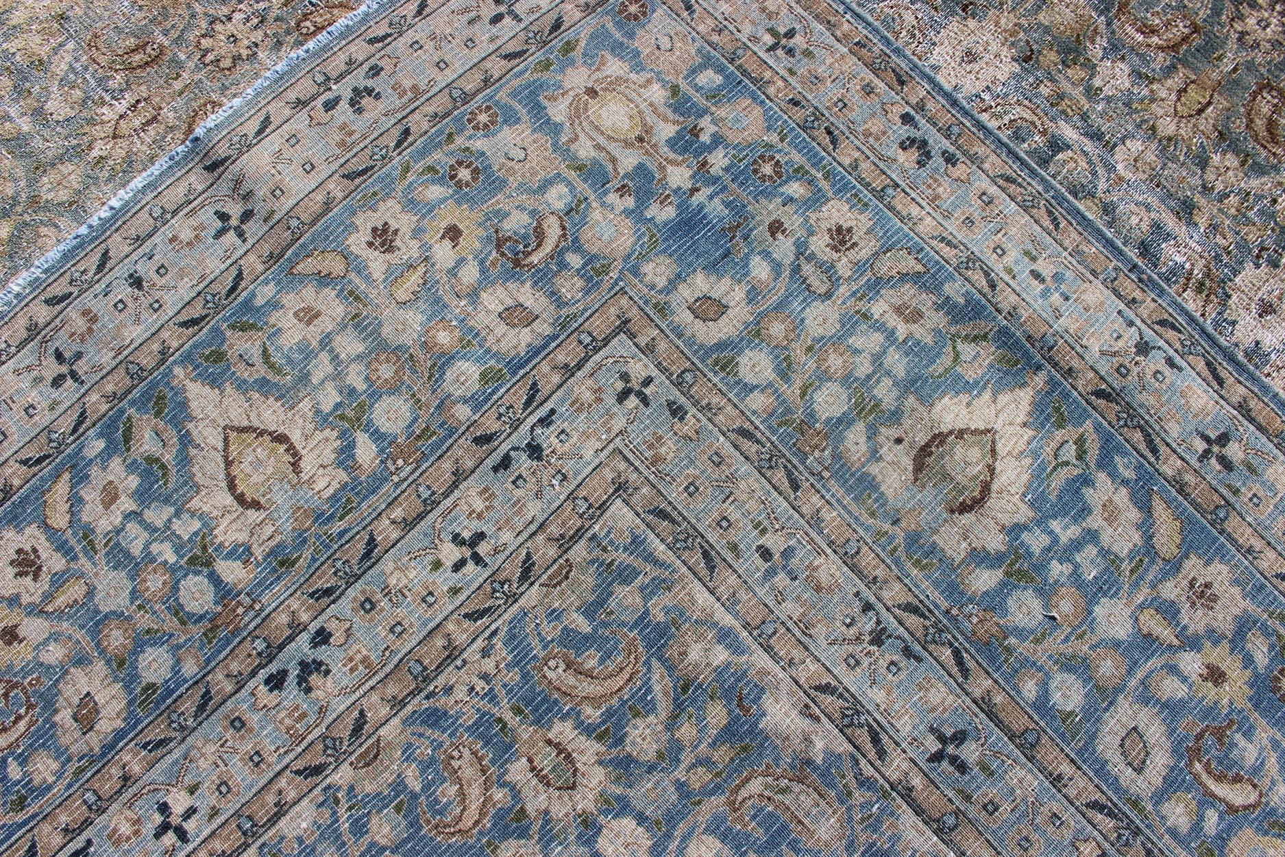 Antiker persischer Khorasan-Teppich mit Herati-Muster in Blau, Hellgrau & Braun im Angebot 6