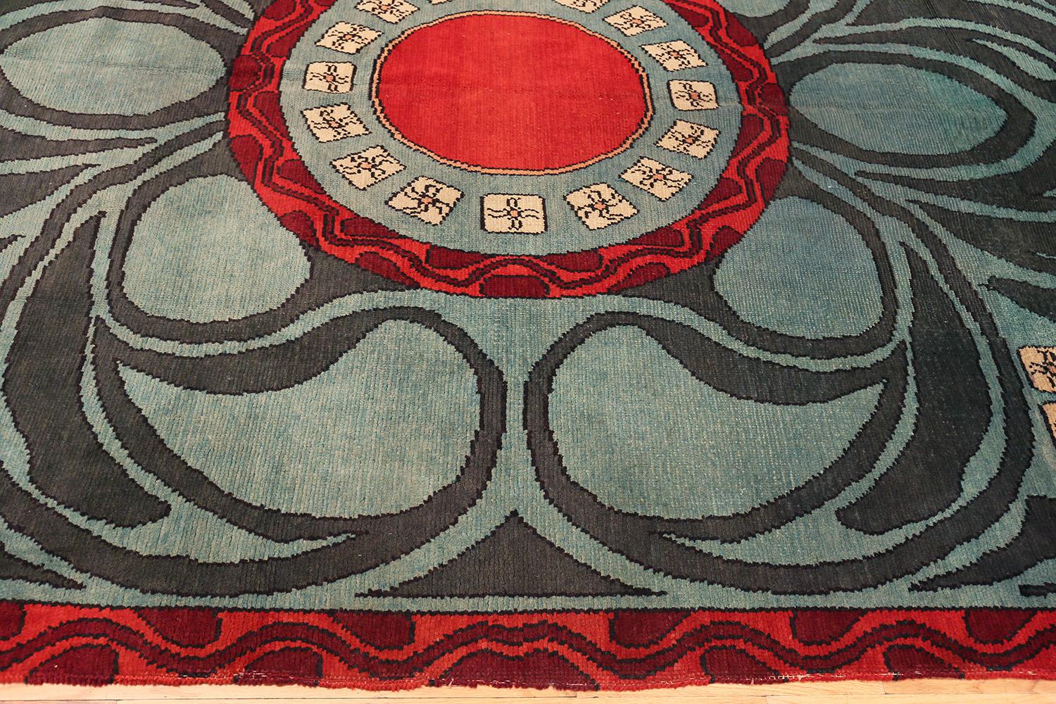 Beautiful Room Size Antique French Art Deco Rug, Country of Origin / Rug Type: French Rugs, Circa Date: 1920’s - Size: 8 ft x 9 ft 10 in (2.44 m x 3 m).