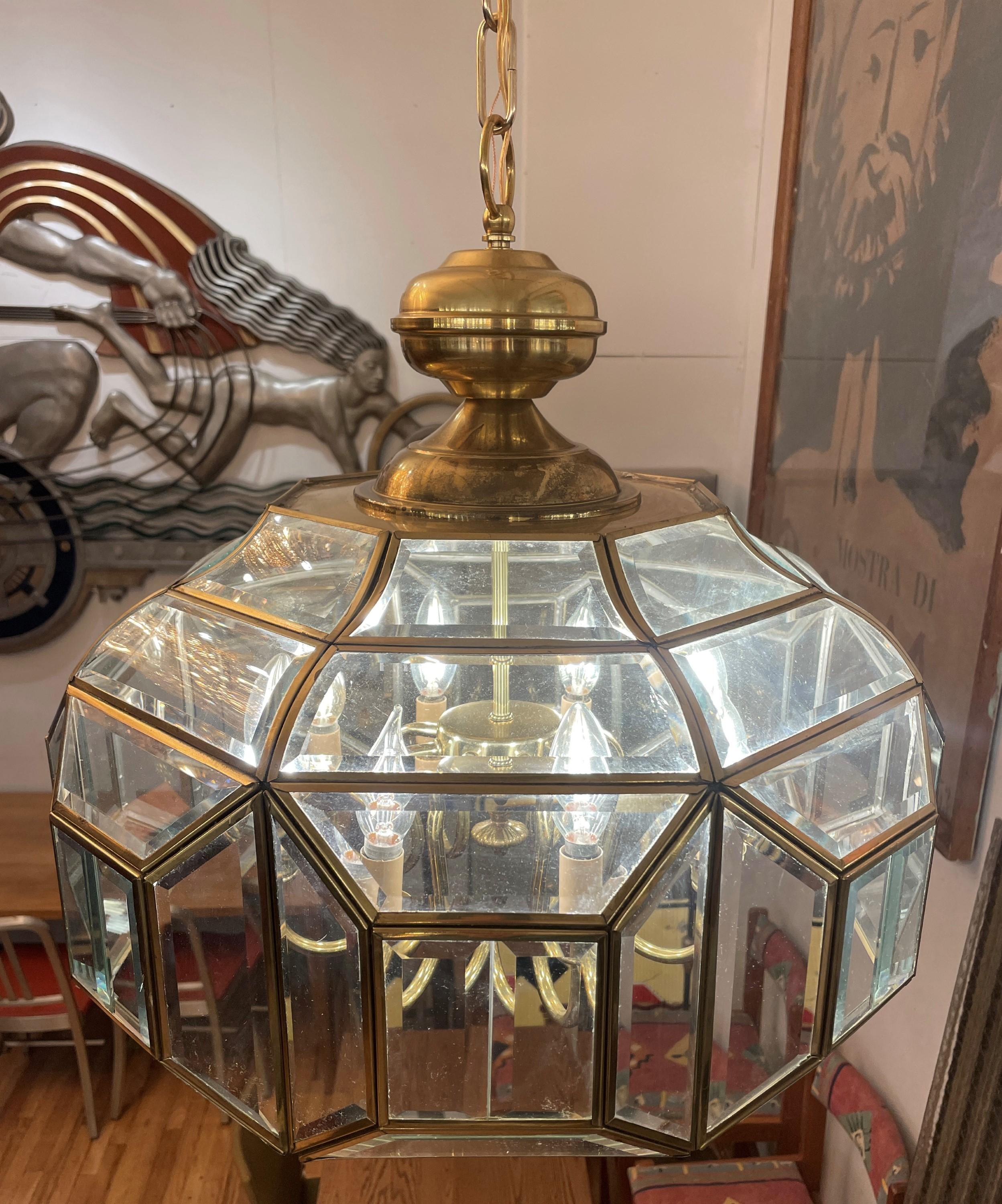 Geometric Beveled Glass 8 Light Chandelier Pendant Light In Good Condition For Sale In New York, NY