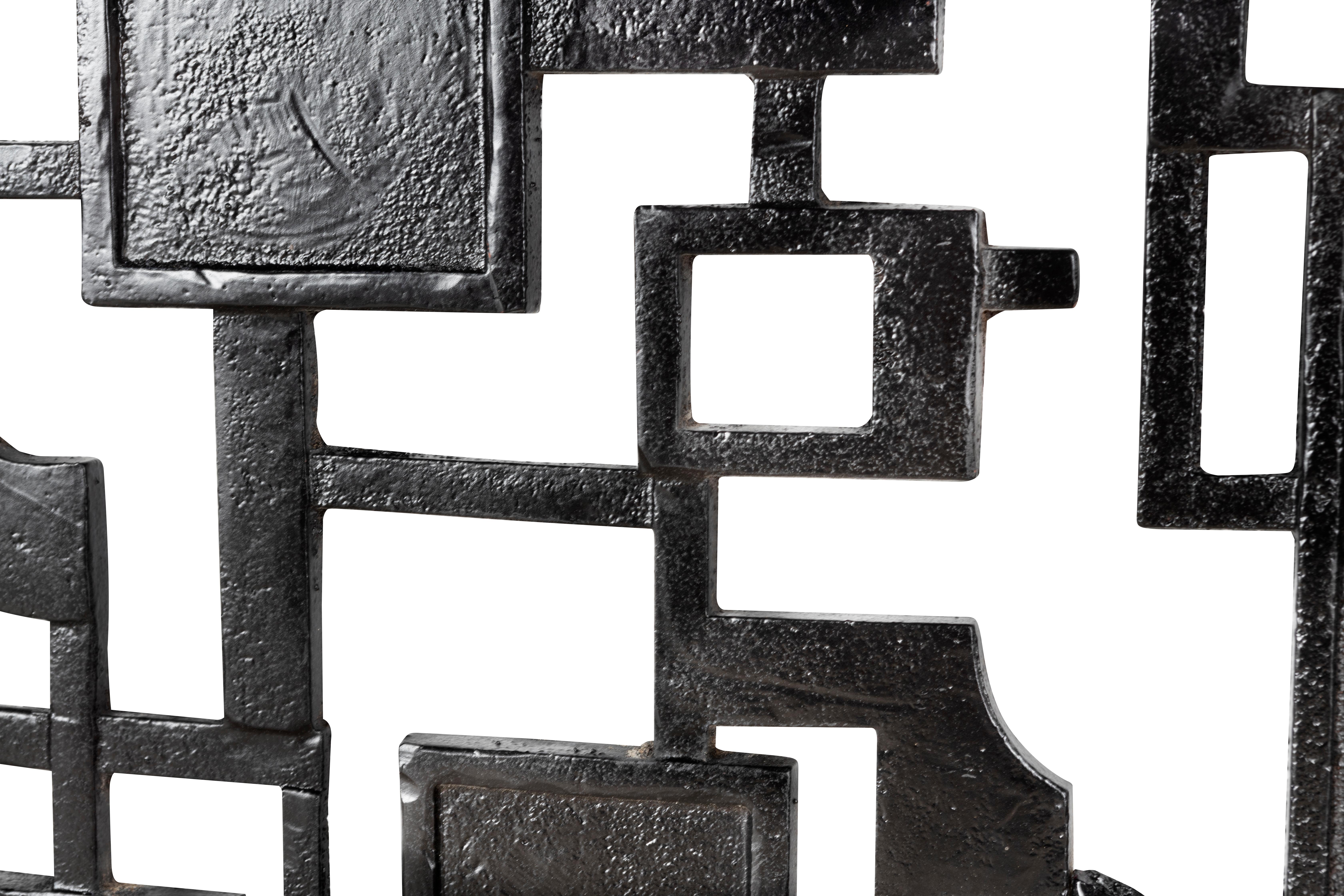 Fine XX secolo Arte geometrica del cancello di ferro nero in vendita