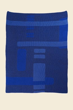Couverture géométrique en bleu