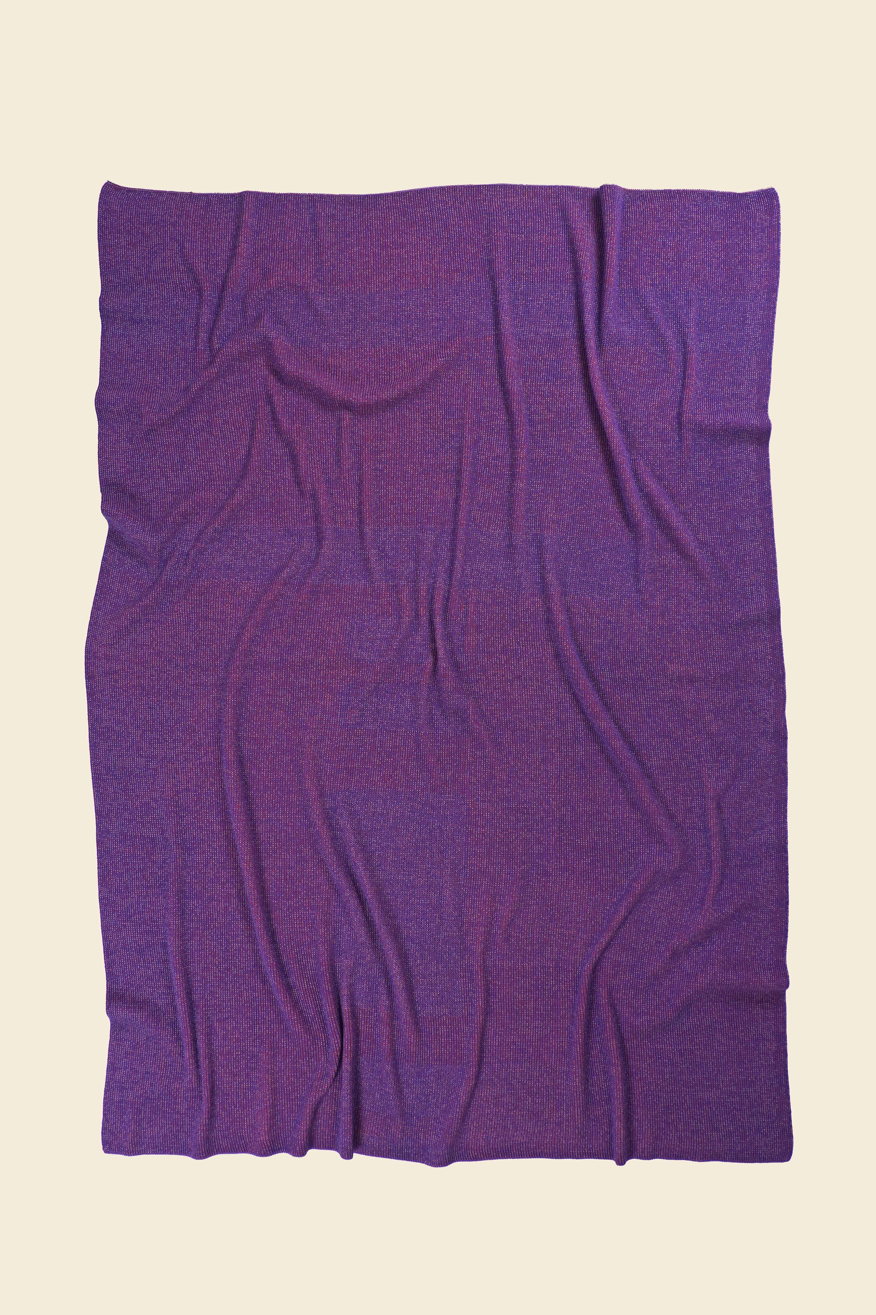 Geometric Blanket in Red/Purple In condizioni Nuovo in vendita a Berlin, DE