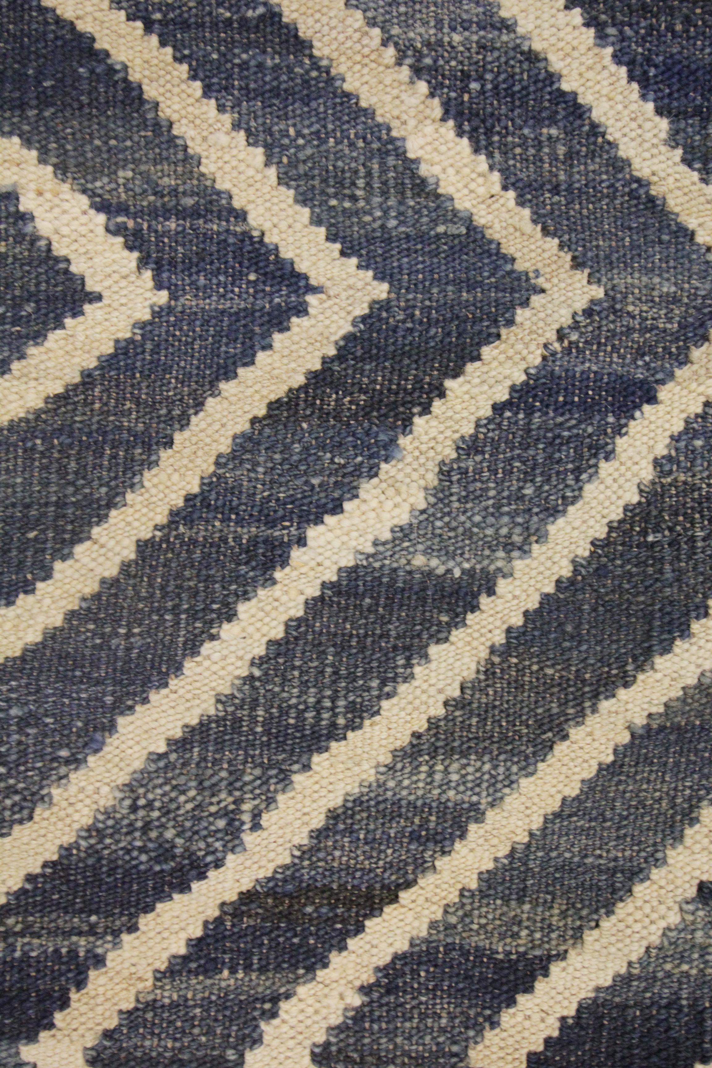 Geometric Blue Kilim Rug Scandinavian Style Modern Rug, Handmade Carpet In New Condition In Hampshire, GB