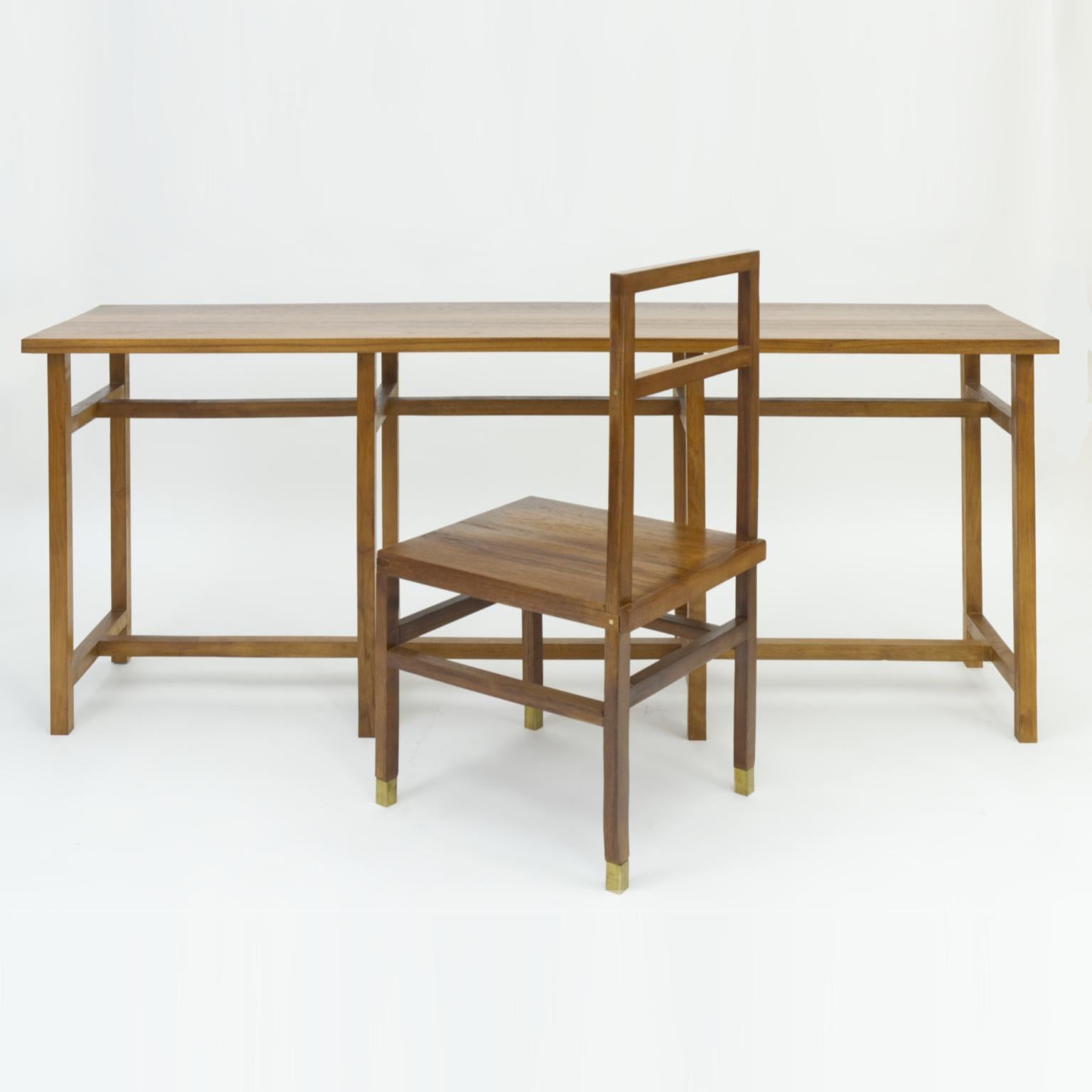 Geometric Minimal Console Hardwood Table In New Condition For Sale In Brooklyn, NY