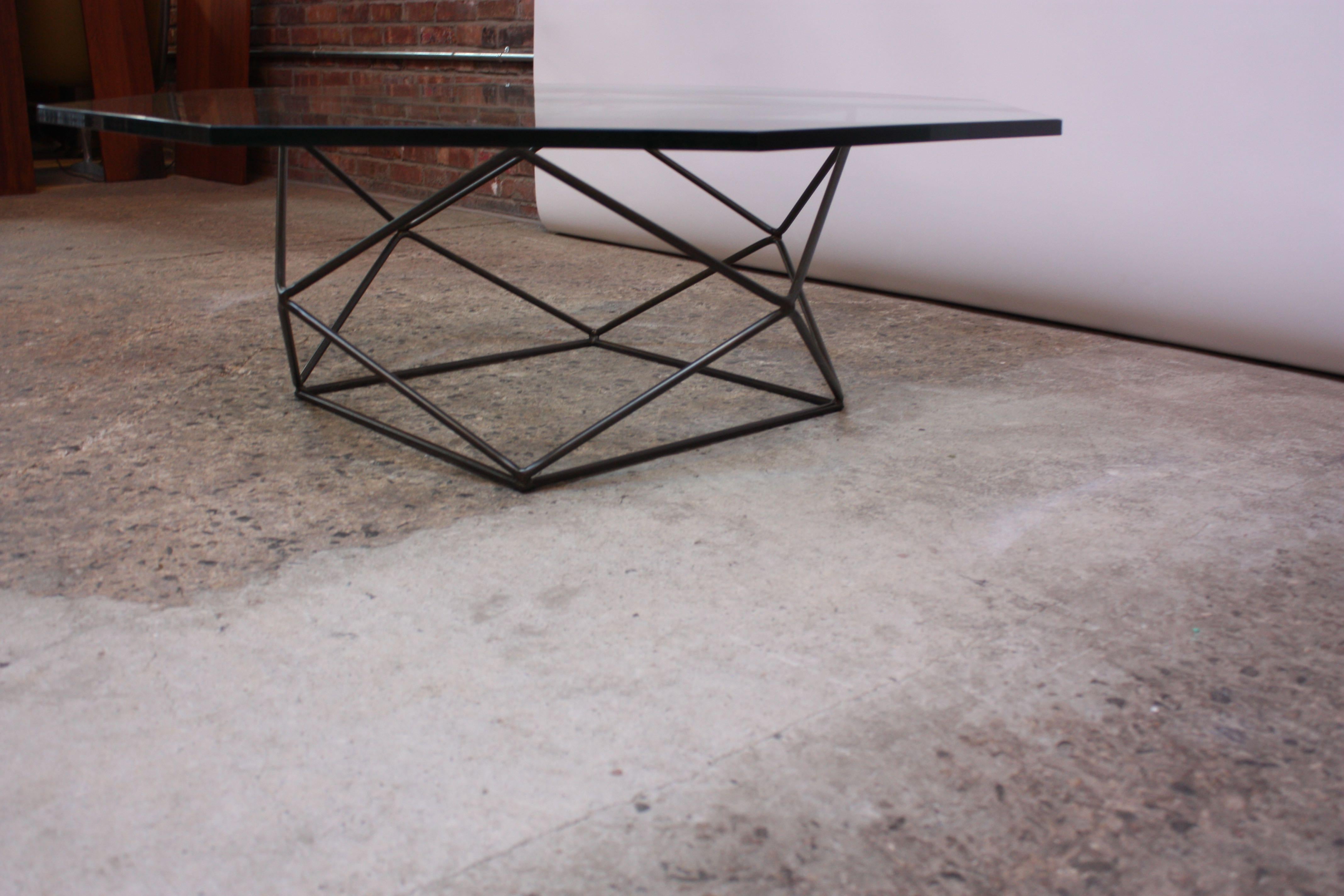 Geometric Bronze Coffee Table by Milo Baughman for Directional In Good Condition For Sale In Brooklyn, NY