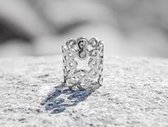 Geometric Bubbles Ring in Platinum by Mohamad Kamra