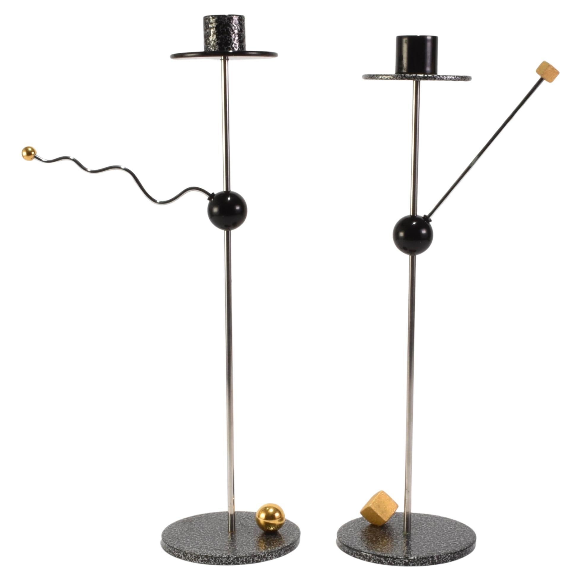 Geometrisches Kerzenständer-Set im Angebot