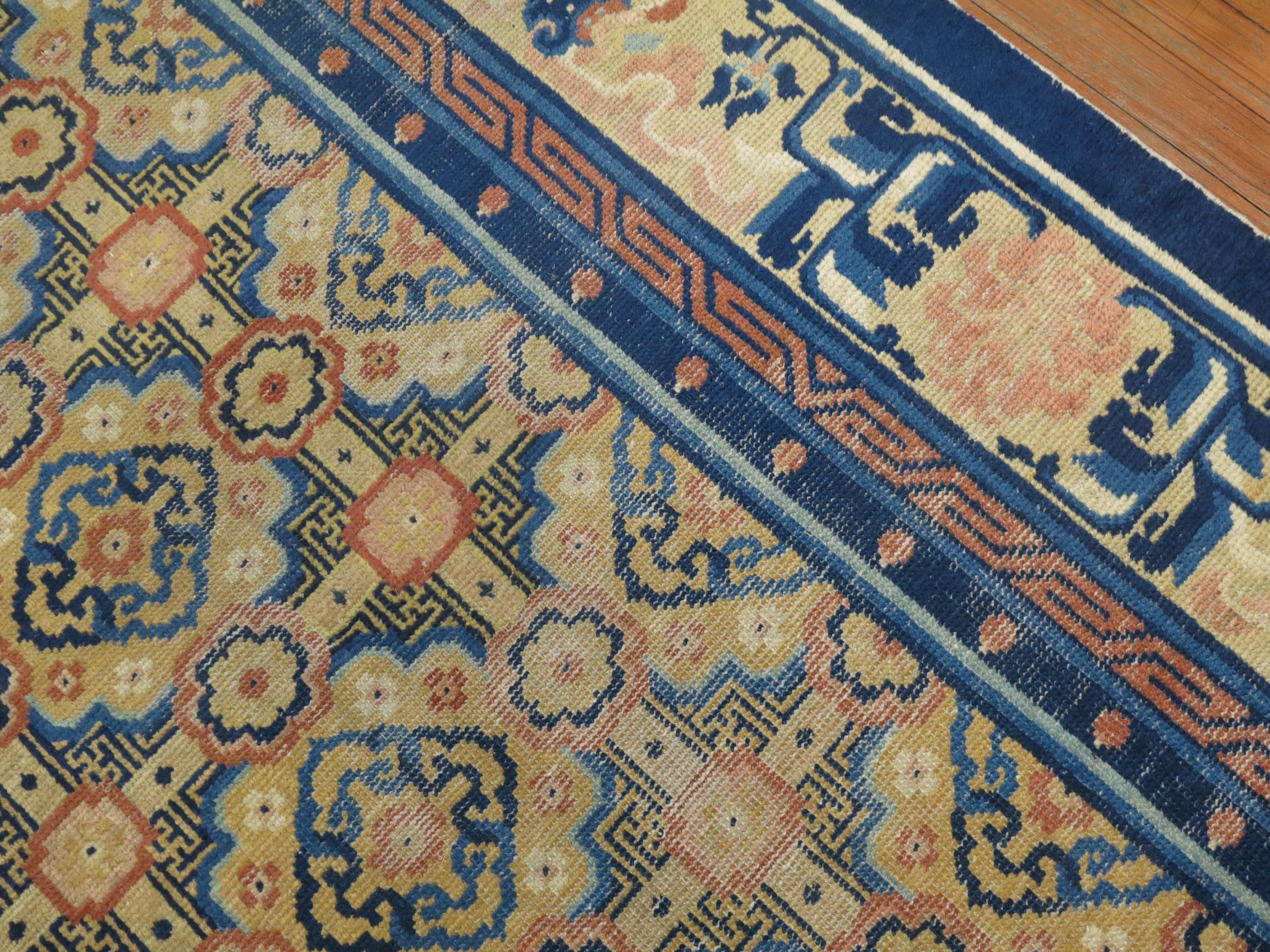 Colección Zabihi Alfombra china geométrica de tamaño intermedio Chino en venta
