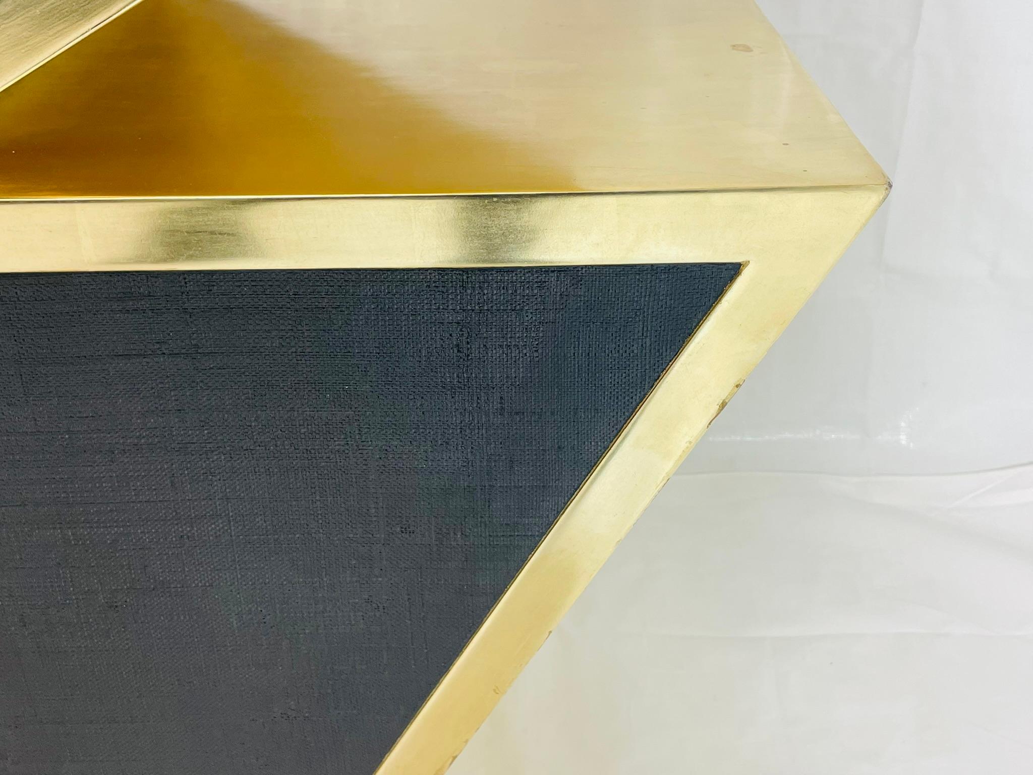 Tavolo da console geometrico in foglia d'argento di Meuble Decor, Los Angeles in vendita 5