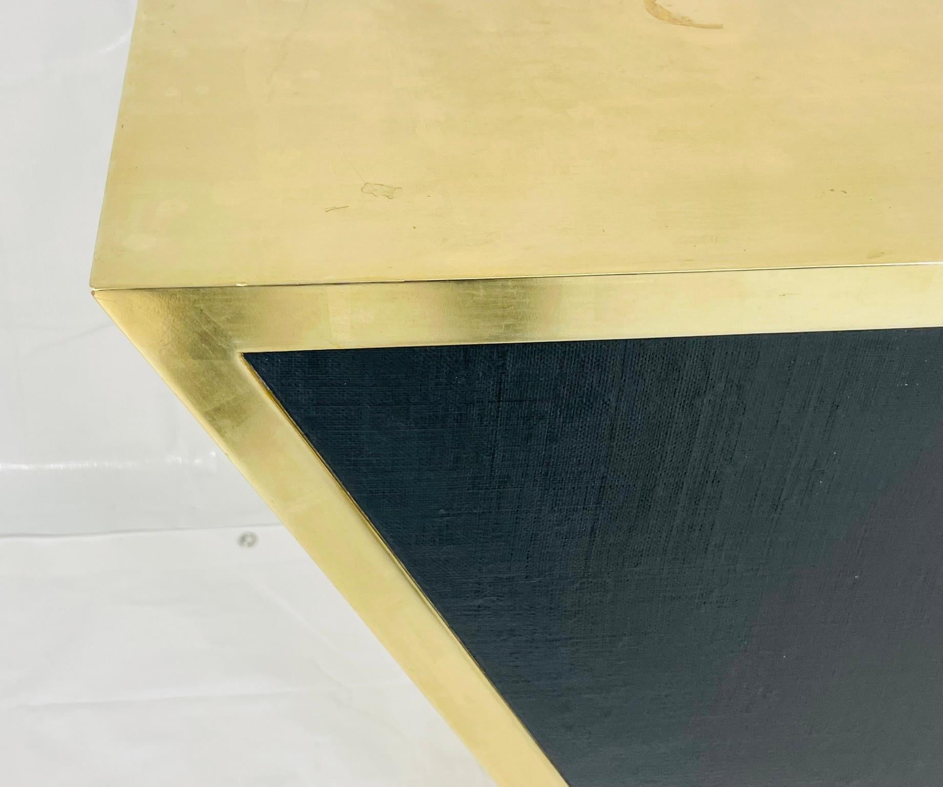 Tavolo da console geometrico in foglia d'argento di Meuble Decor, Los Angeles in vendita 7