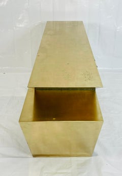 Tavolo da console geometrico in foglia d'argento di Meuble Decor, Los Angeles