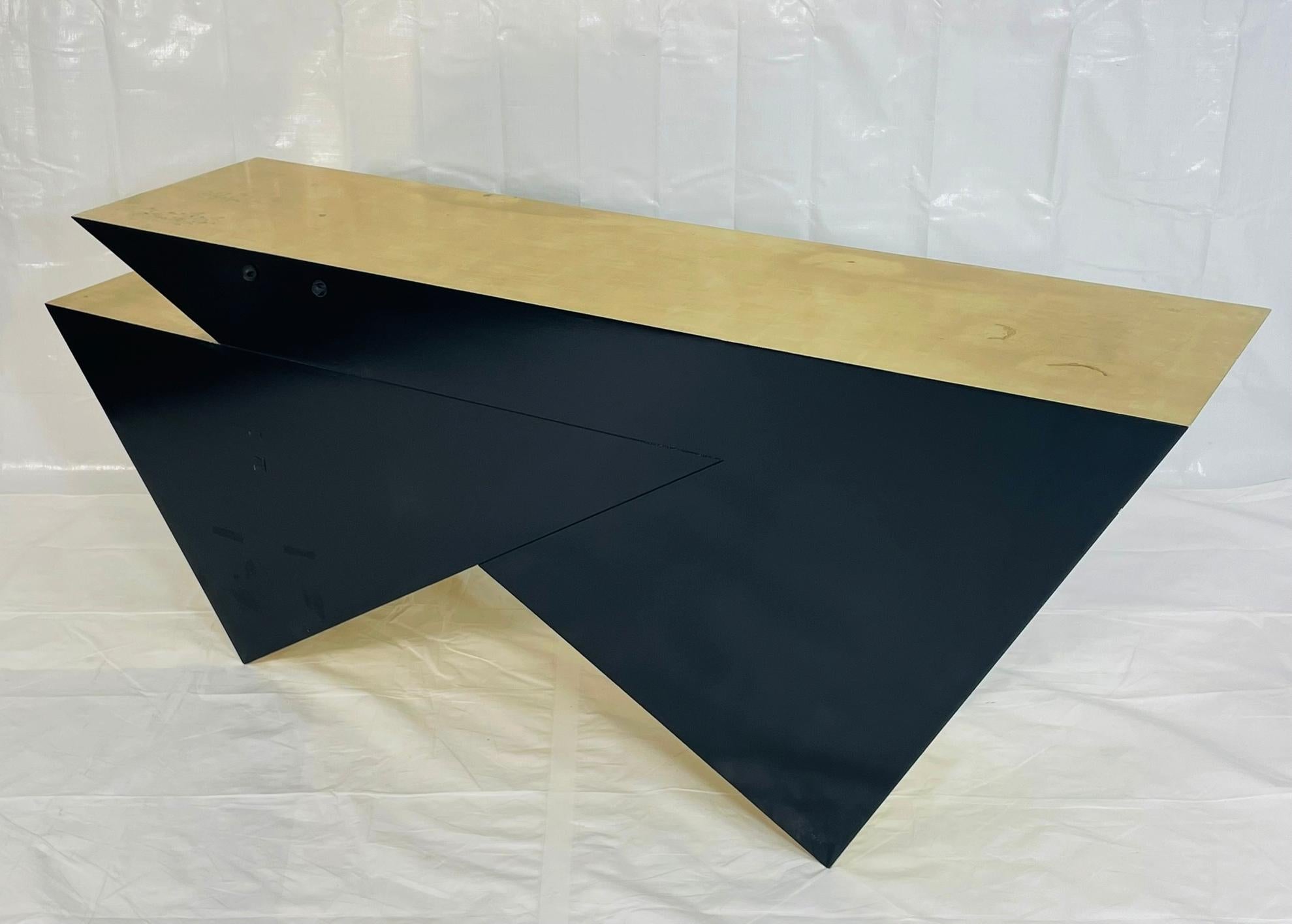 Tavolo da console geometrico in foglia d'argento di Meuble Decor, Los Angeles in vendita 1