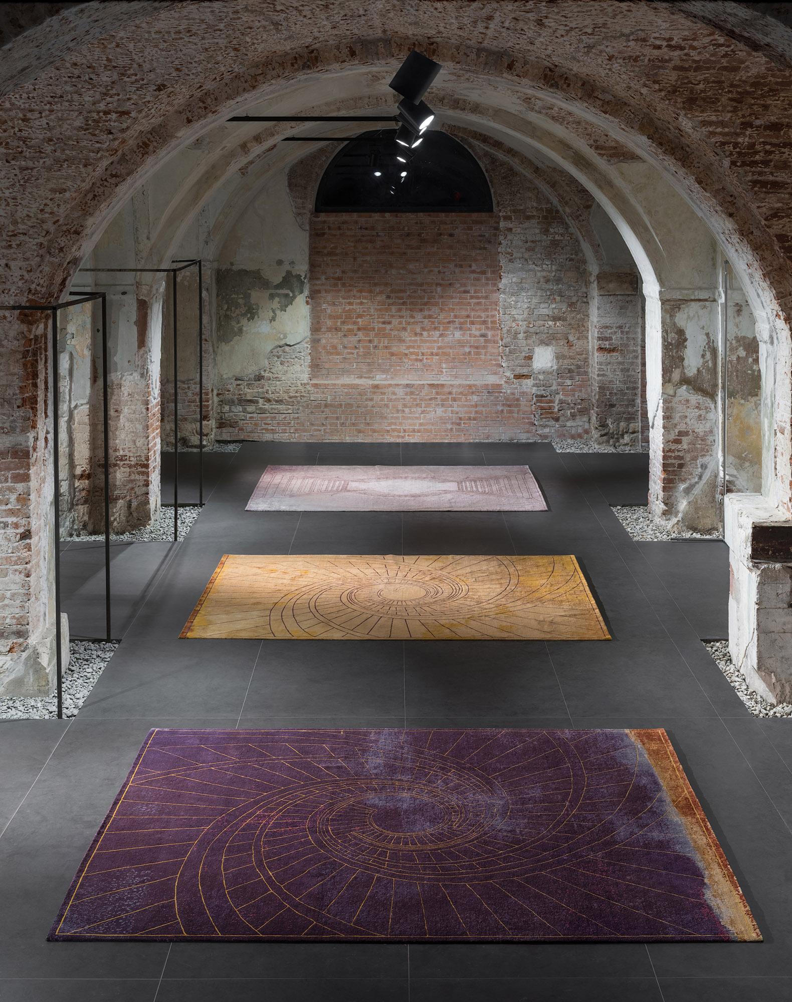 Nepalese Geometric Contemporary Italian Purple Modern Wool Silk Rug - Firenze Porpora For Sale