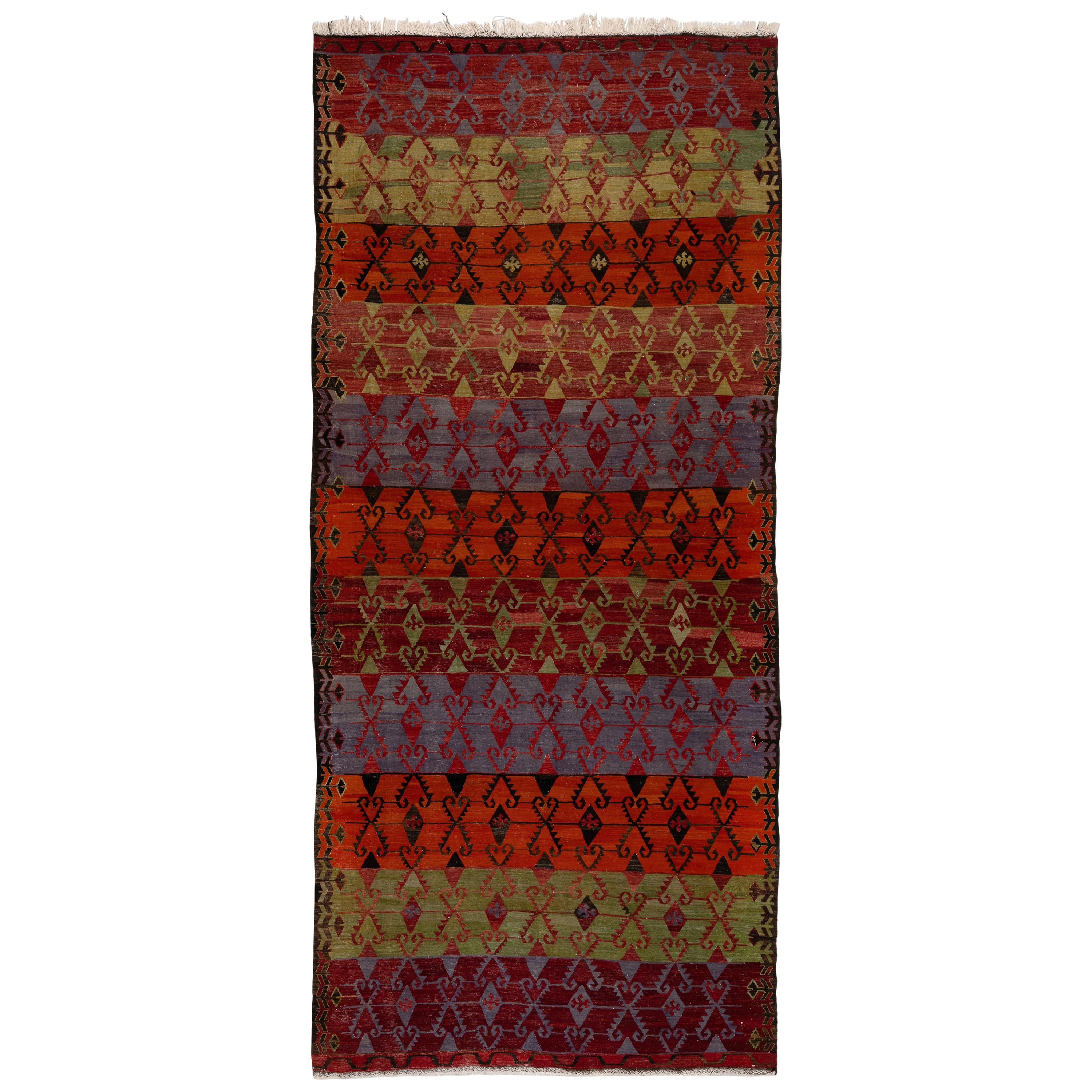Tapis de couloir Kilim turc vintage tissé à la main à motif géométrique motif « Flat-Weave » ( tissage à la feuille) de 6' x 13' en vente