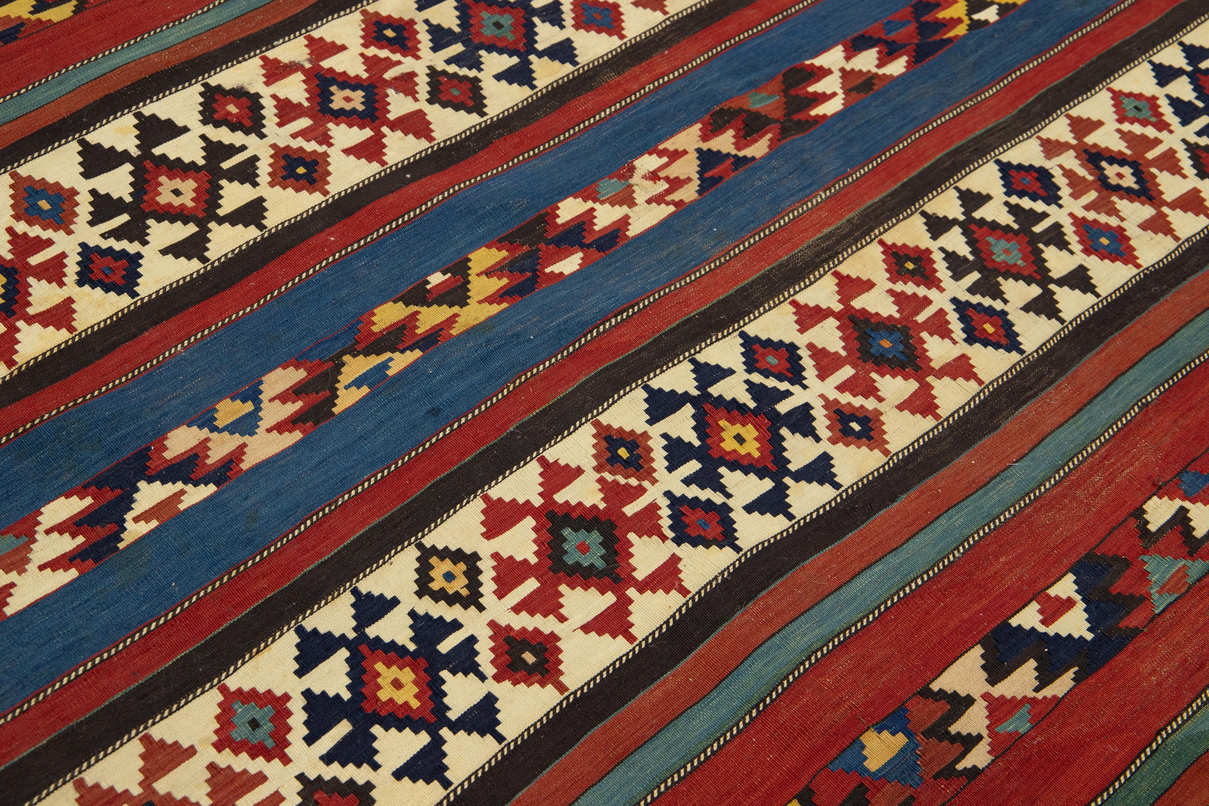 Alfombra de lana Kilim turca vintage de diseño geométrico en venta 2
