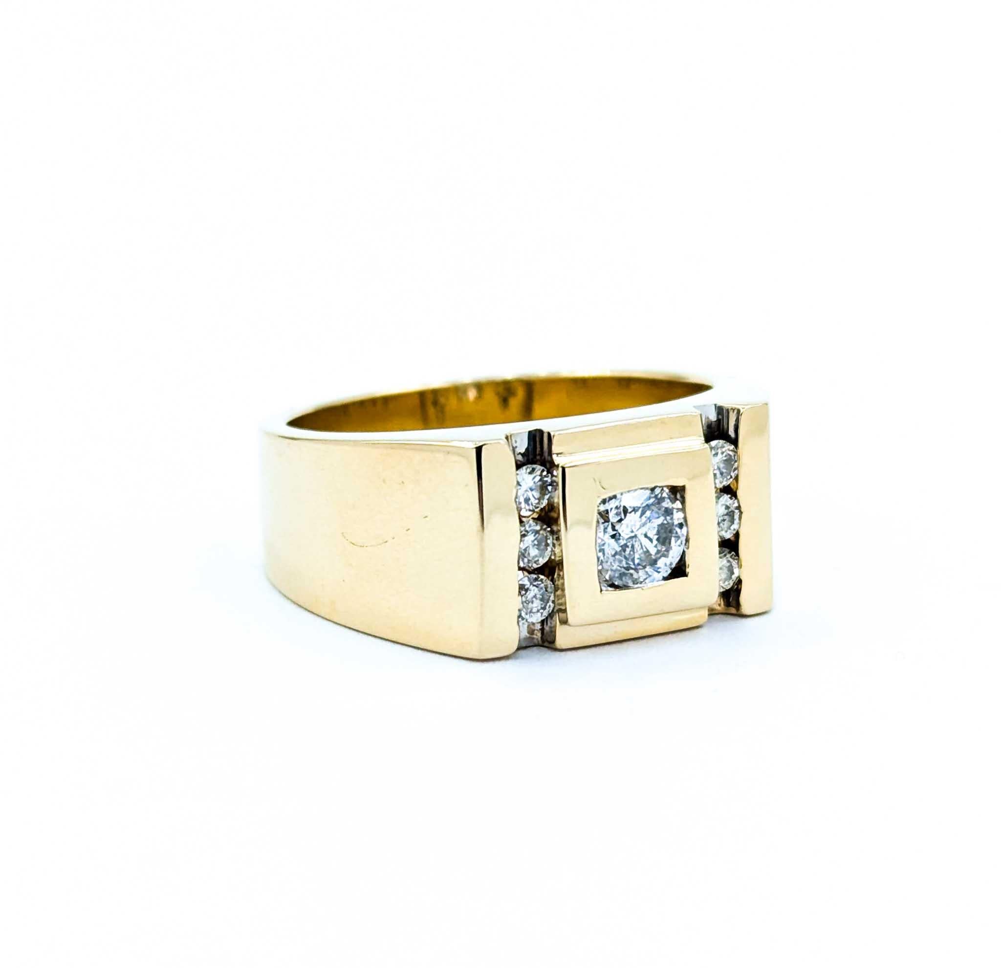Bague géométrique sertie de diamants en or jaune Unisexe en vente