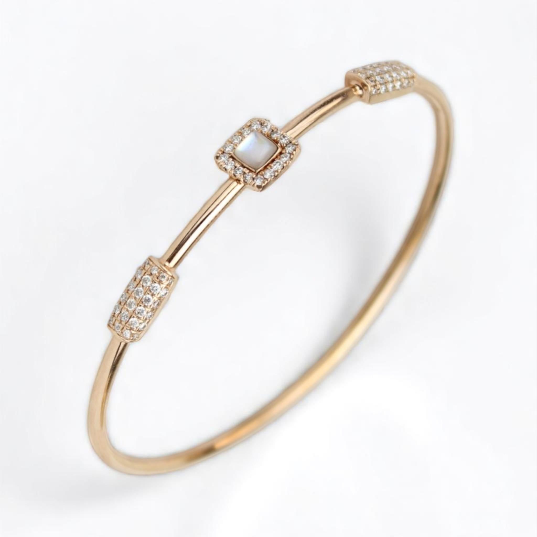 Geometrisches Diamant-Armband aus 14k massivem Gold (zertifiziert) im Zustand „Neu“ im Angebot in New Delhi, DL