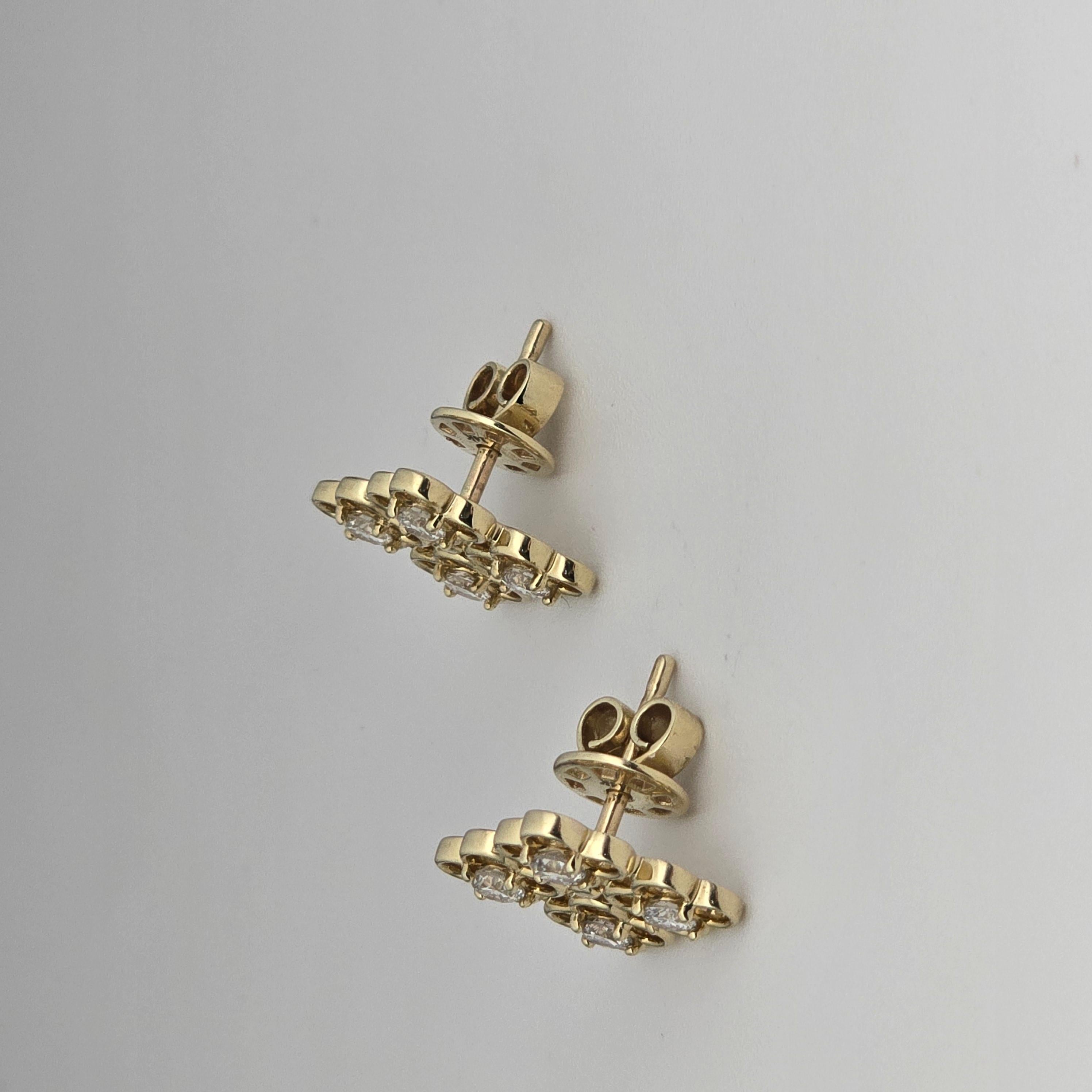 Taglio brillante Orecchini geometrici con diamanti 14KT 0,62ct Orecchini a perno in vendita