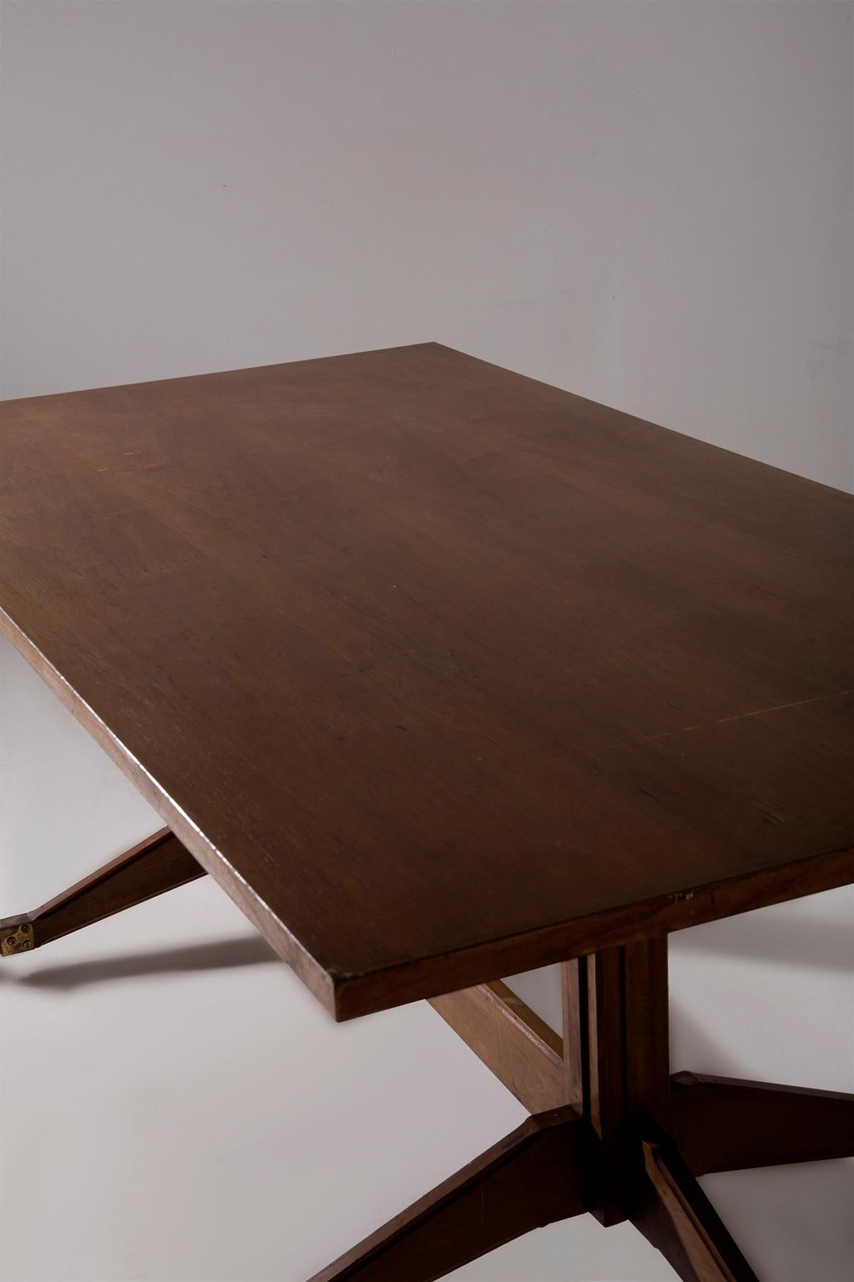 Italian Geometric Vintage dining table For Sale 1