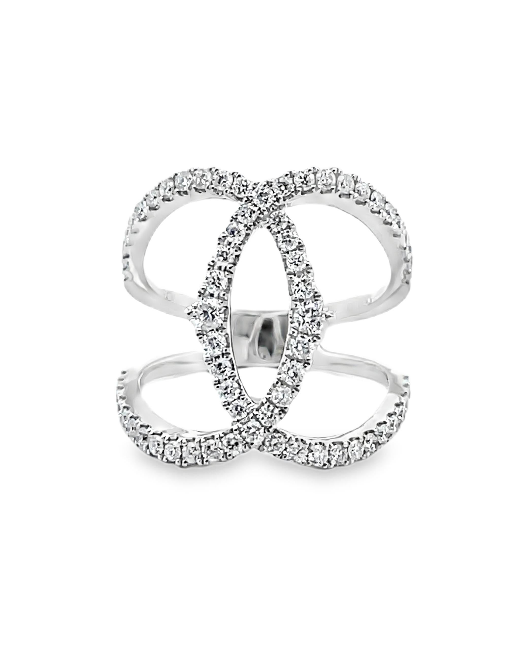 Geometric Double Oval Interlocking Diamond Ring in 18K White Gold For Sale