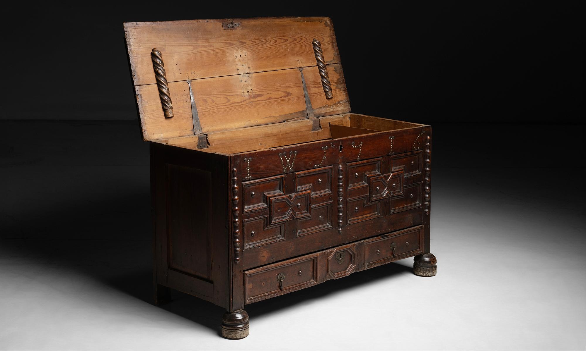 English Geometric Dowery Chest, England 1716 For Sale