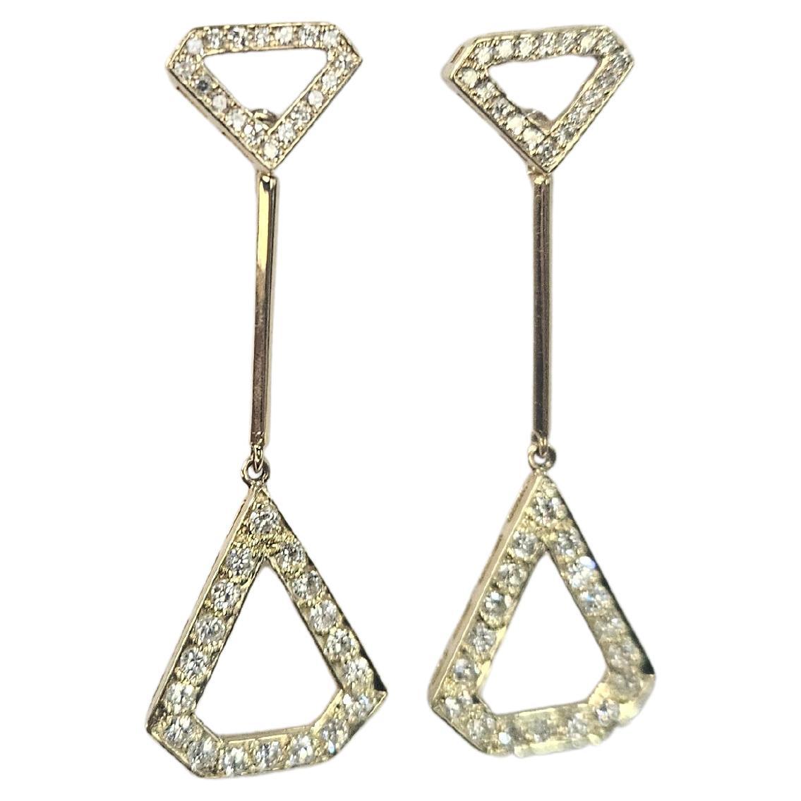 Taille brillant Boucles d'oreilles géométriques Diamant naturel 1,08 Ctw. Or jaune 18 carats en vente