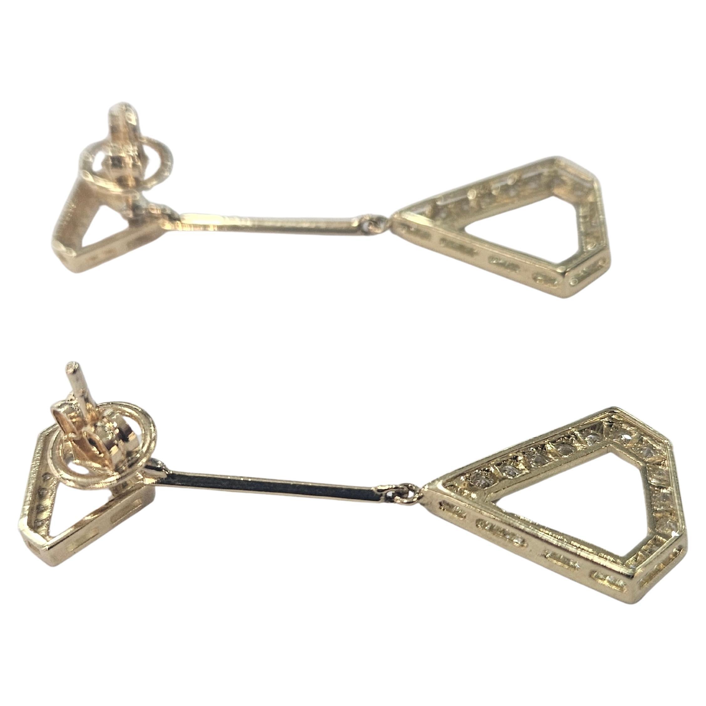 Boucles d'oreilles géométriques Diamant naturel 1,08 Ctw. Or jaune 18 carats Unisexe en vente