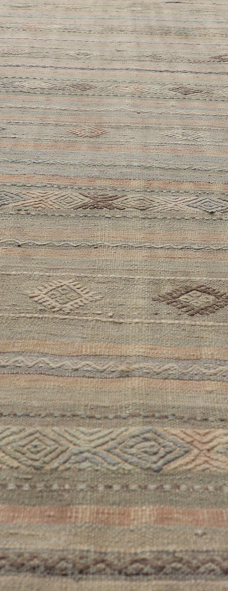 Geometric Embroidered Vintage Turkish Flat-Weave Runner in Warm Tones For Sale 3