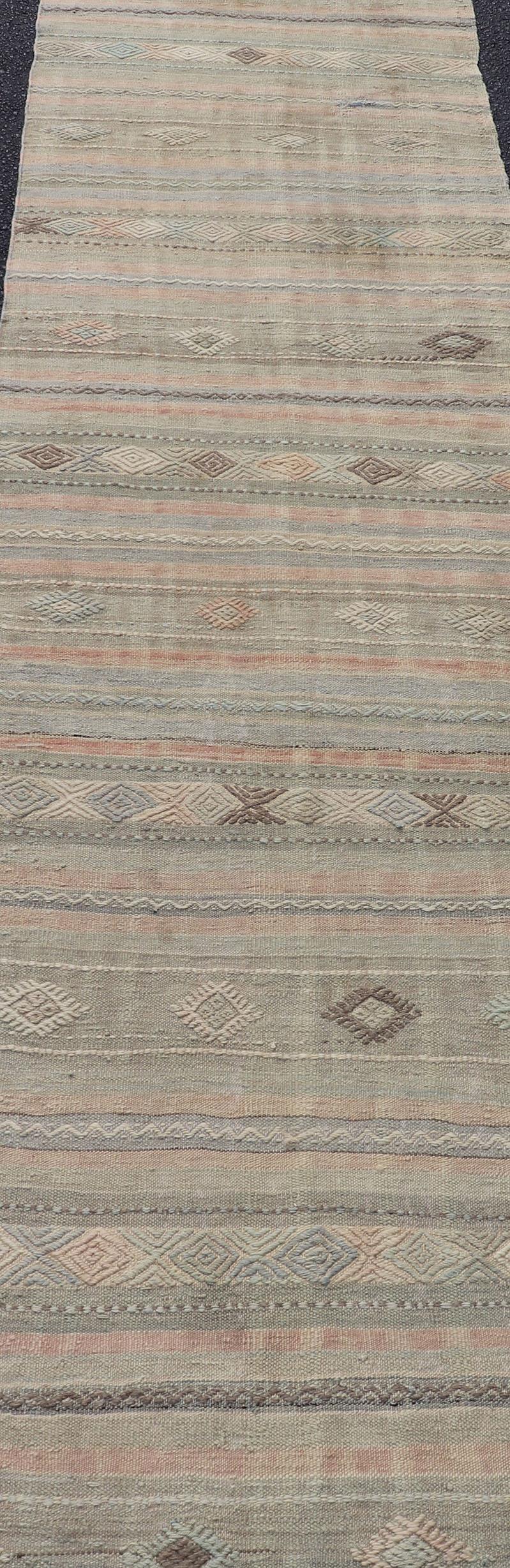 Geometric Embroidered Vintage Turkish Flat-Weave Runner in Warm Tones For Sale 2