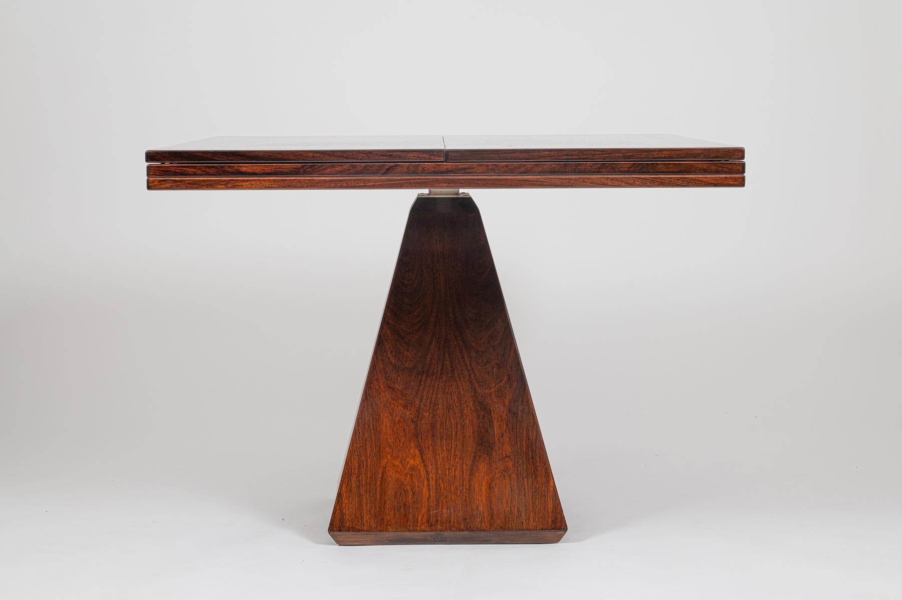 Wood Geometric expanding dining table Italy c1960