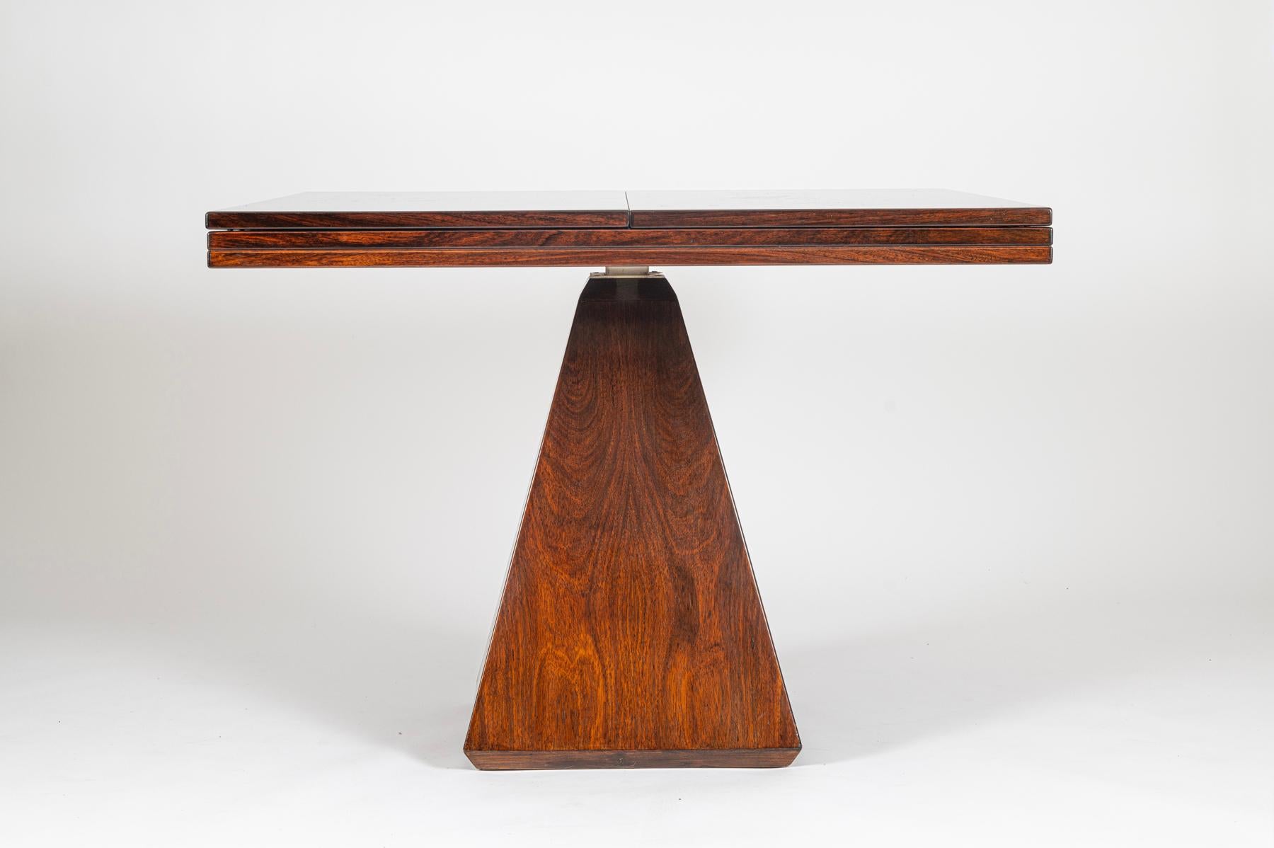 Geometric expanding dining table Italy c1960 1