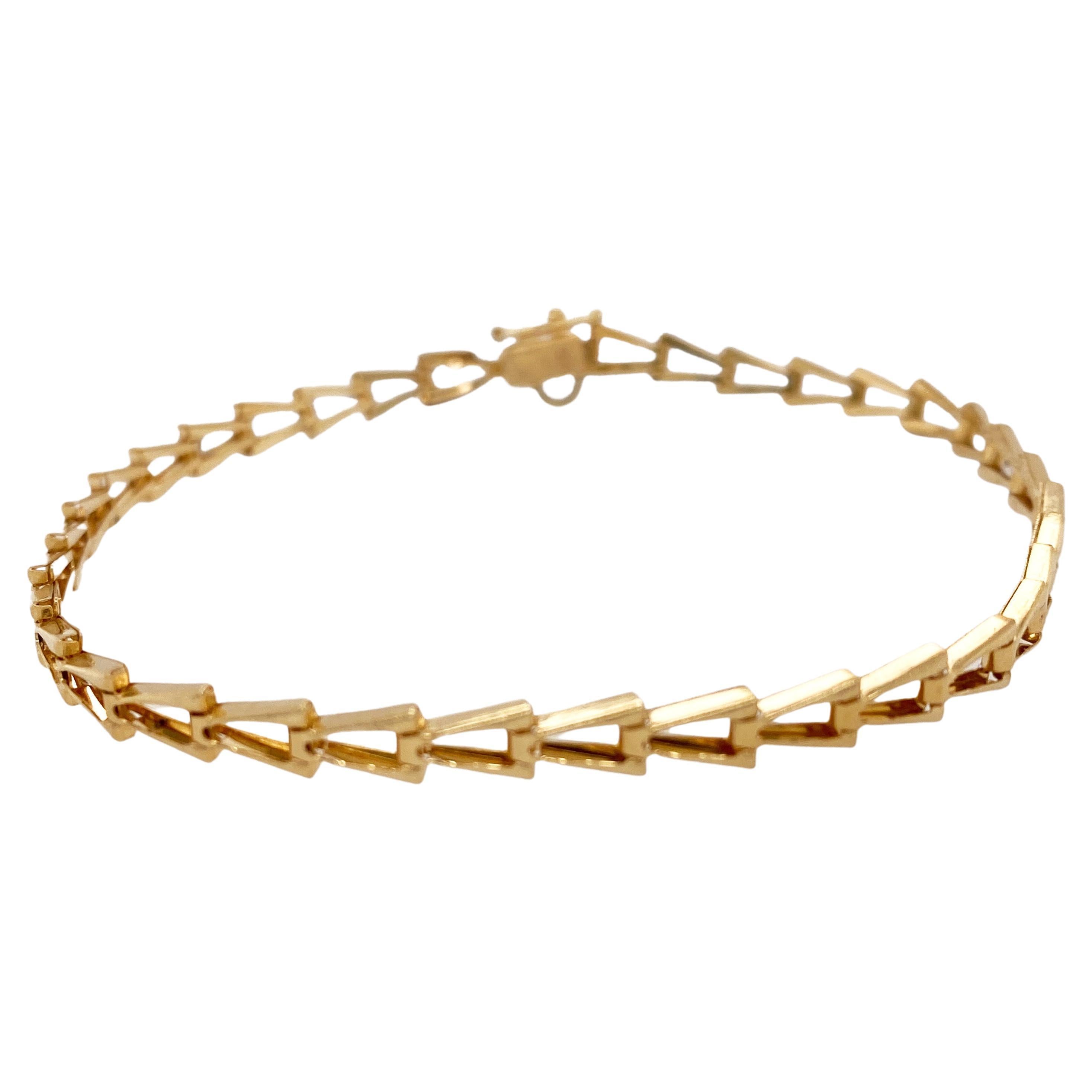 Geometric Fancy V-Link Bracelet in 14K Yellow Gold