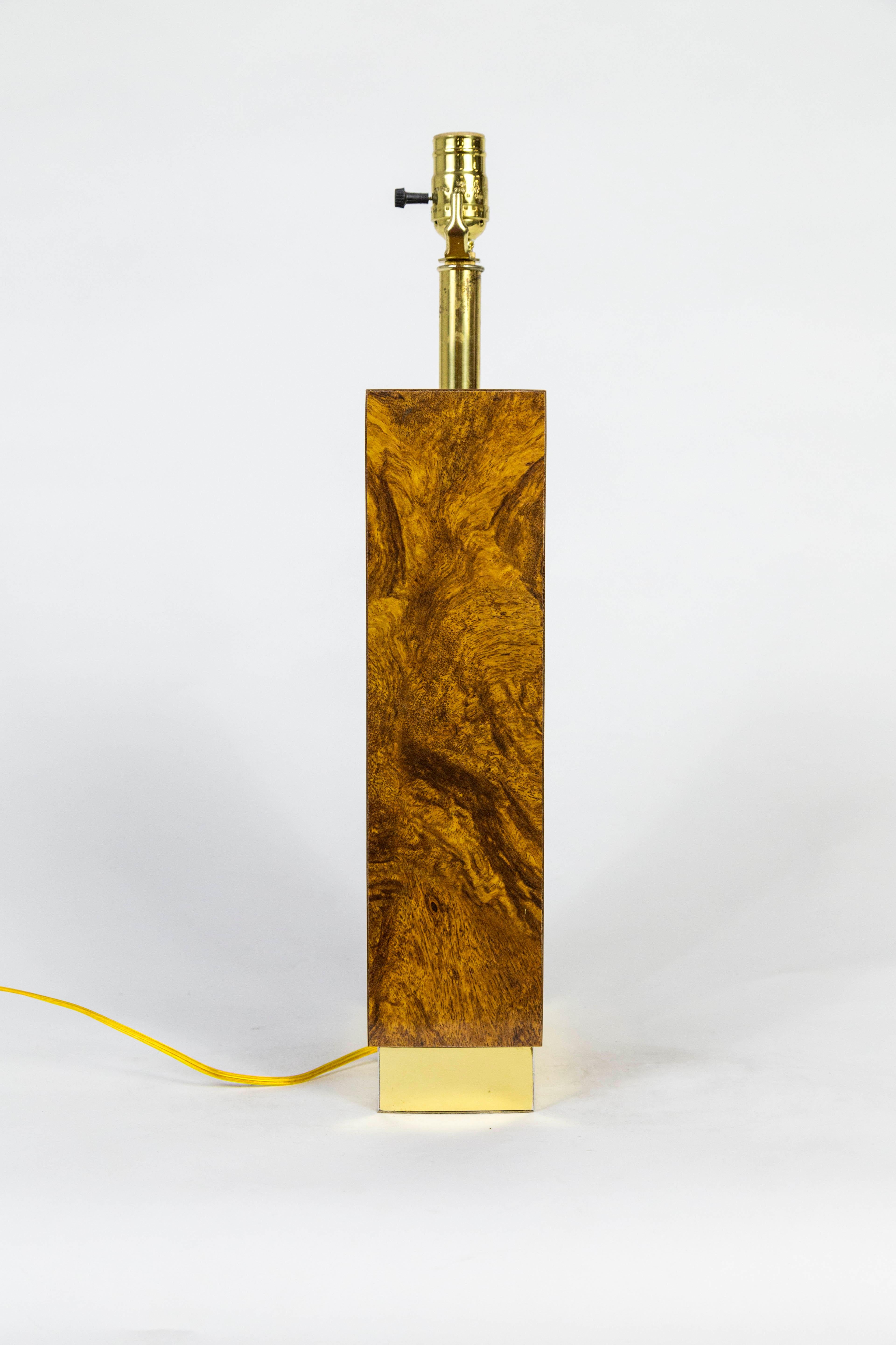 Geometric Faux Bois Burl Wood Table Lamp In Good Condition For Sale In San Francisco, CA