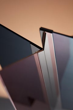 Geometrische flare 01 tischlampe von Jennifer Midoz