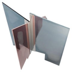 Geometrische flare 01 tischlampe von Jennifer Midoz