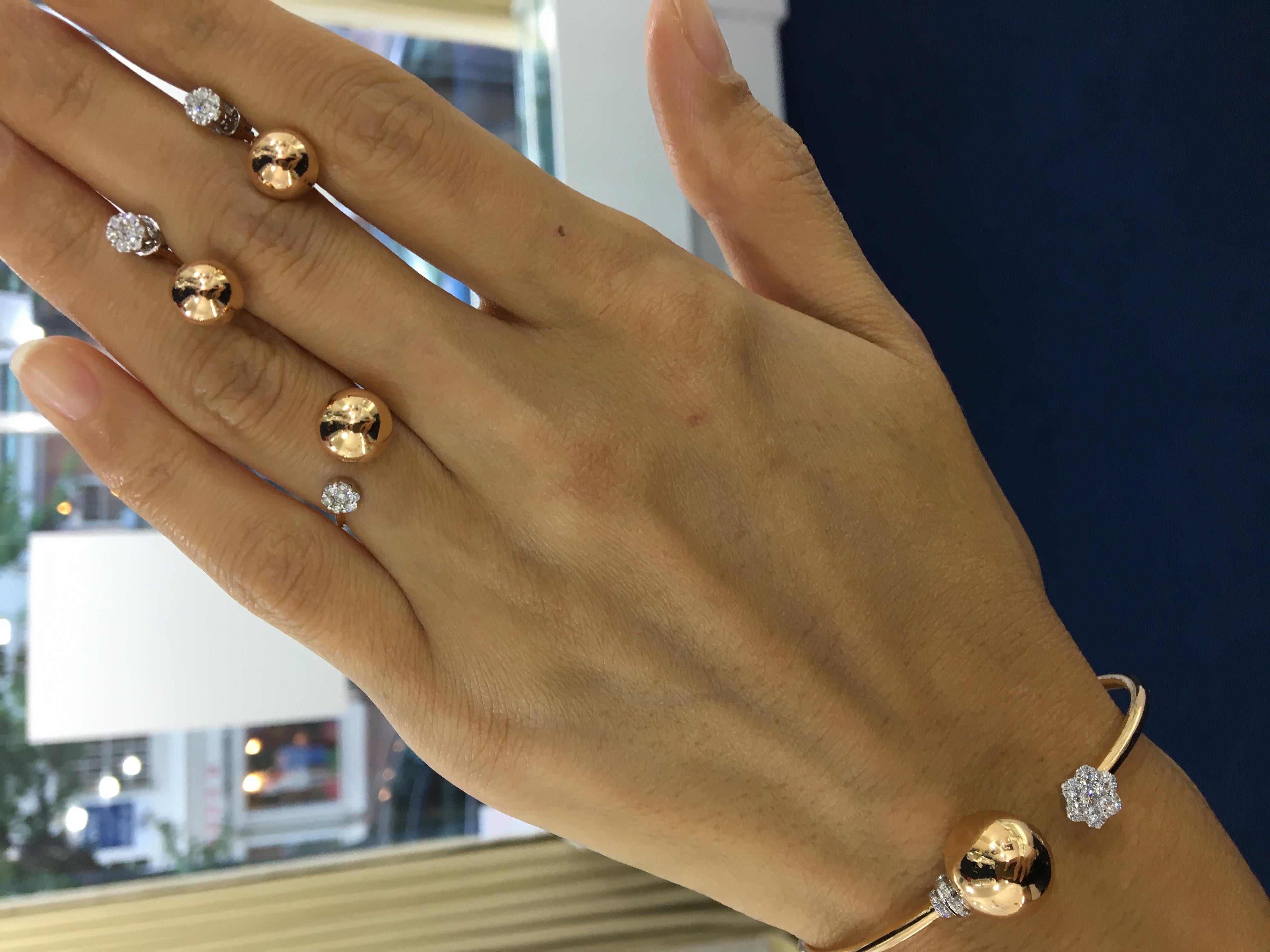 Taglio brillante Bracciale geometrico Golden Globe Orb Sphere Diamond Pave in oro rosa 18 ct. in vendita
