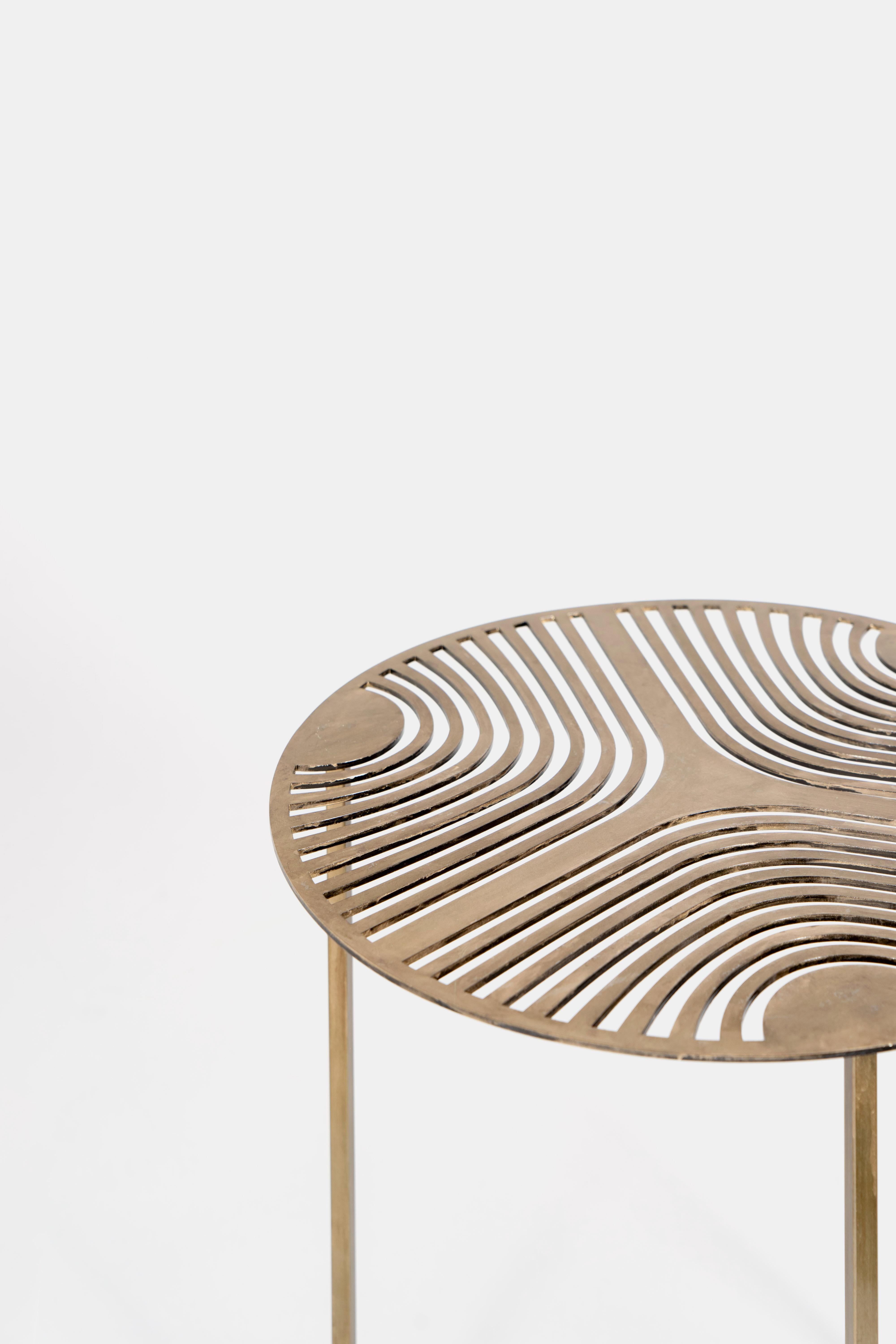 italien Harmony géométrique : tables artisanales uniques en son genre fabriquées en Italie par Enrico Girotti en vente