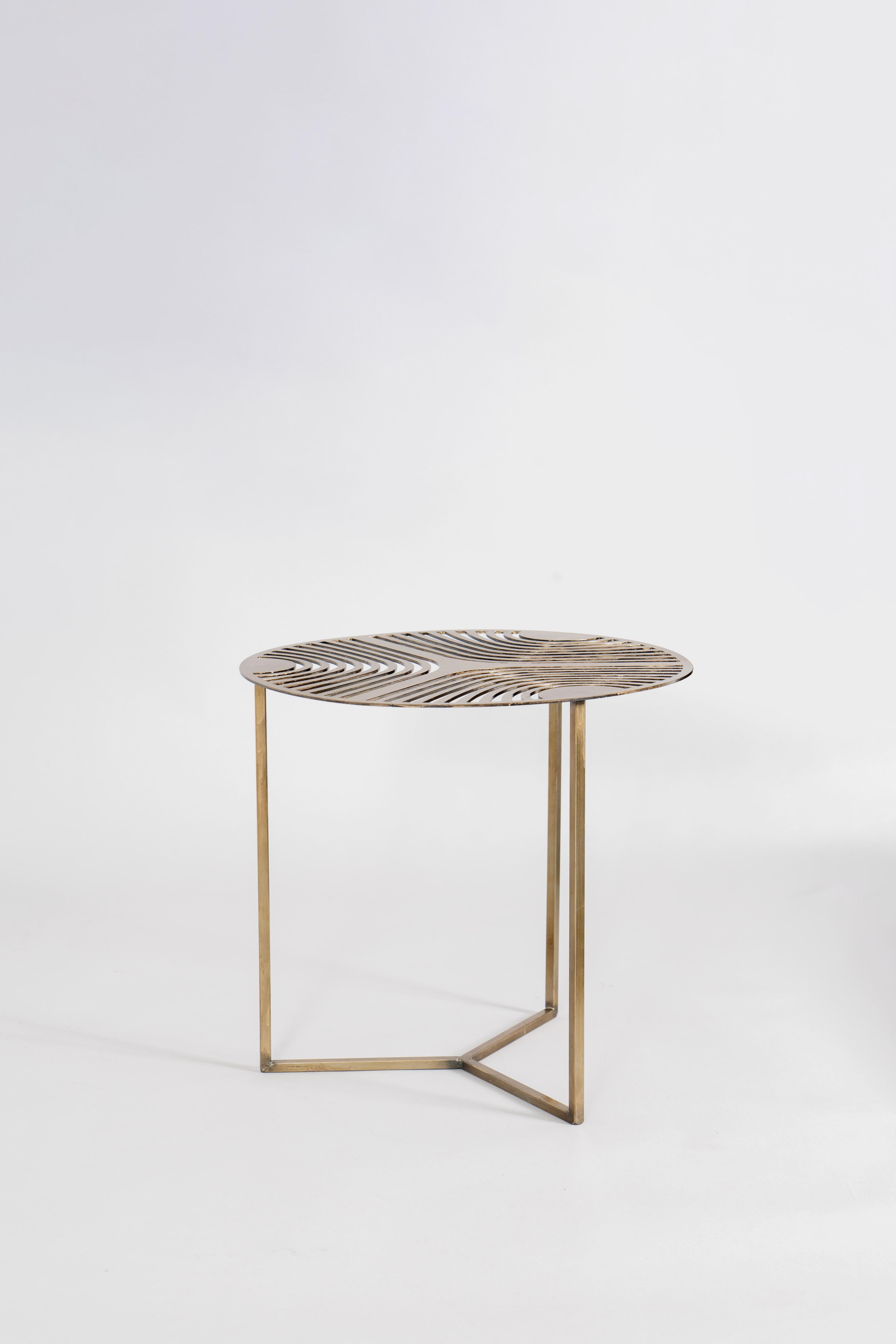 XXIe siècle et contemporain Harmony géométrique : tables artisanales uniques en son genre fabriquées en Italie par Enrico Girotti en vente