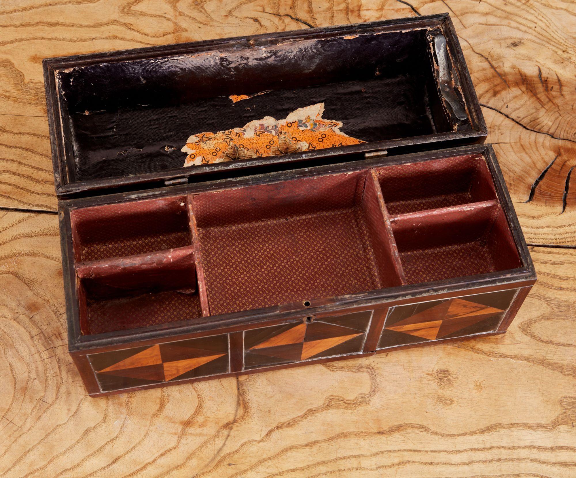 Rosewood Geometric Inlaid Box For Sale