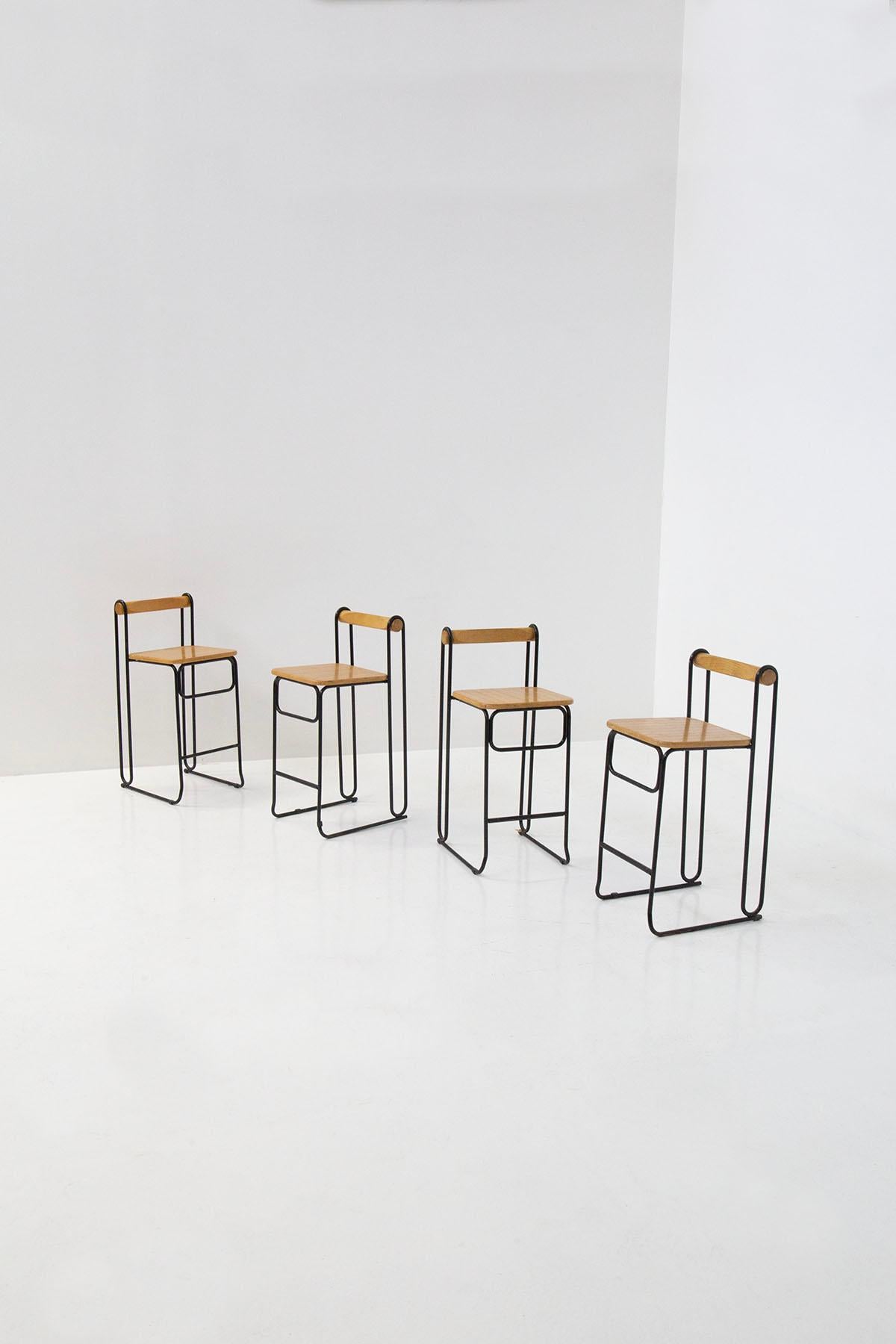 Geometric Italian Modern High Chairs Set of Four in Iron and Wood In Good Condition In Milano, IT